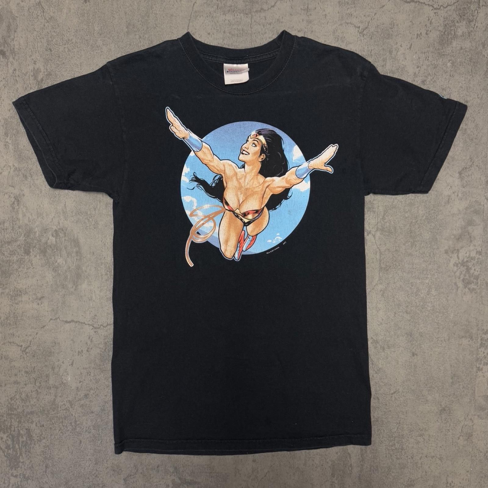 Hanes 2007 Wonder Woman -- S -- Size US S / EU 44-46 / 1 - 1 Thumbnail