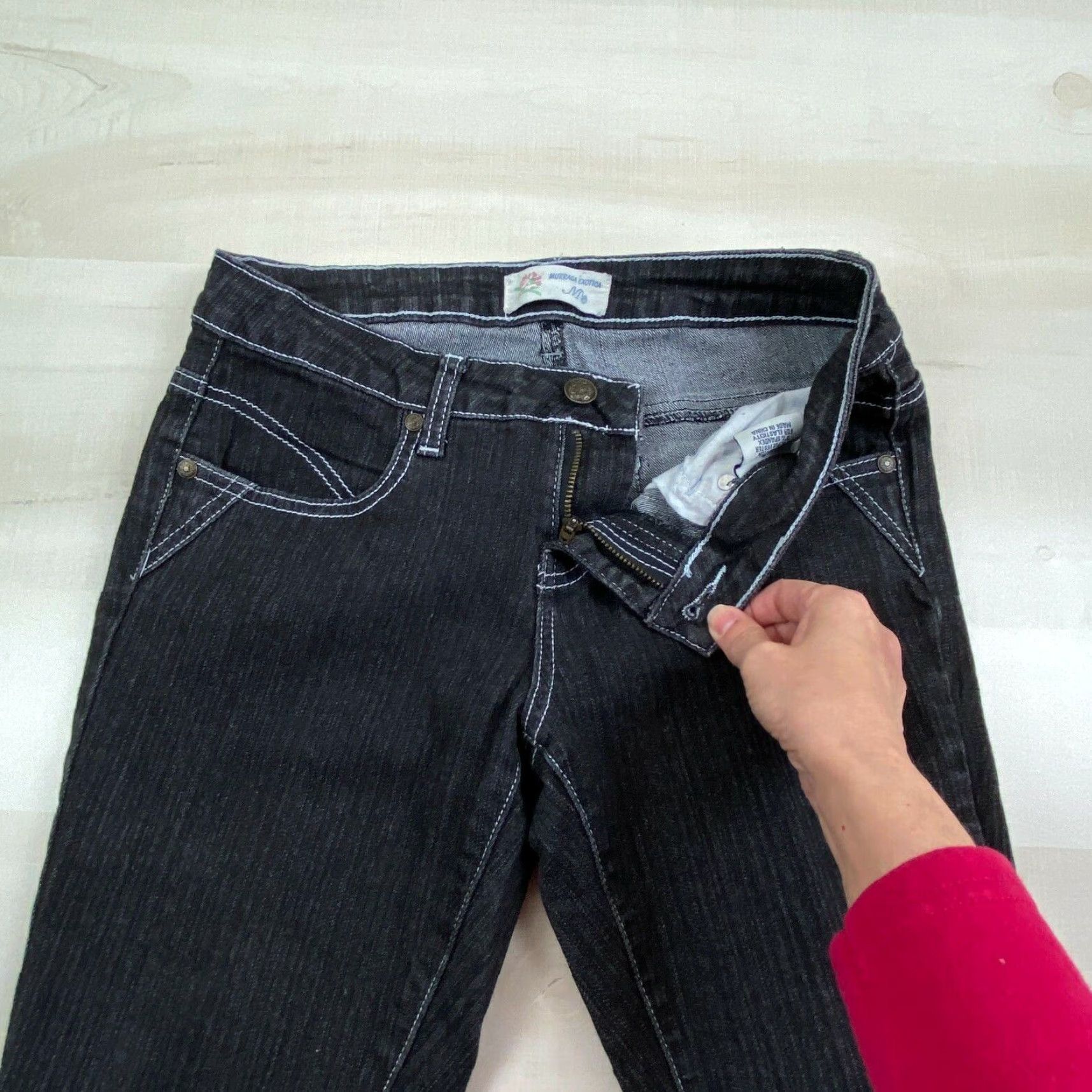 Vintage Murraga Exotica Womens Skinny Jeans 5 Junior Black Denim Stars Moons Embroidery Size 27" / US 4 / IT 40 - 3 Thumbnail