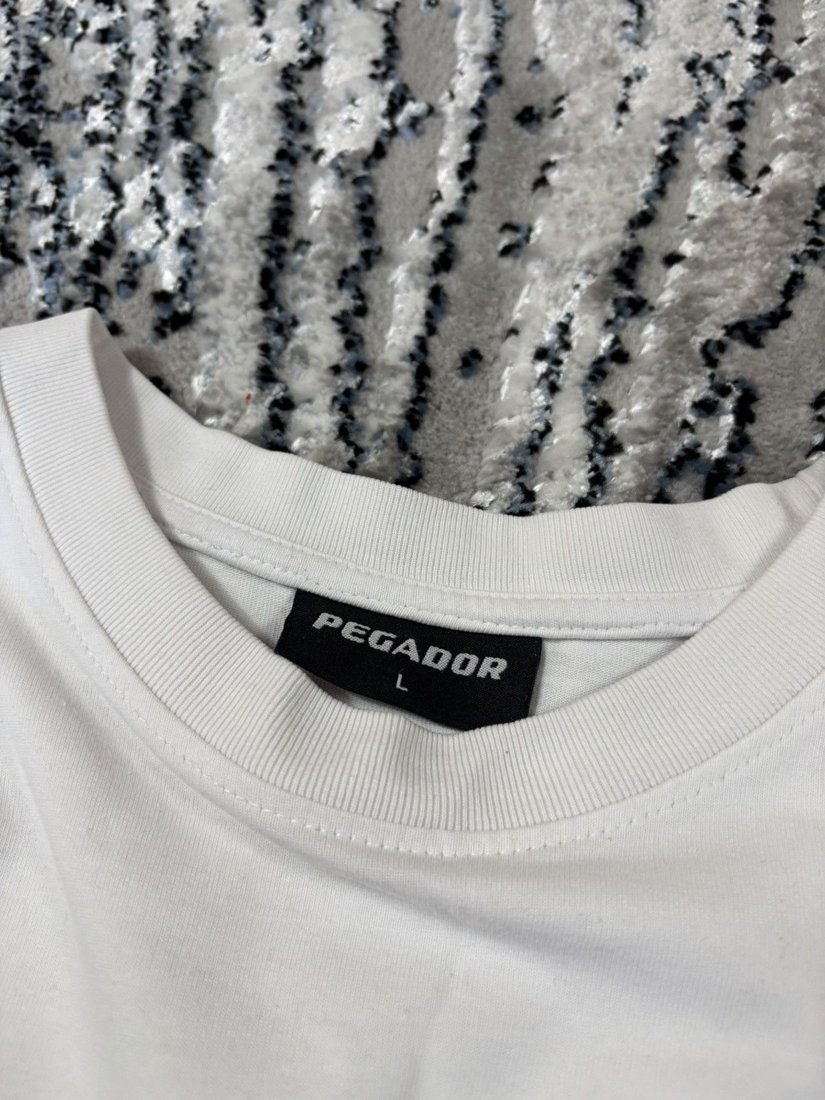 Designer × Vintage Pegador t shirt skateboard Streetwear Oversize y2k big logo Size US L / EU 52-54 / 3 - 3 Thumbnail