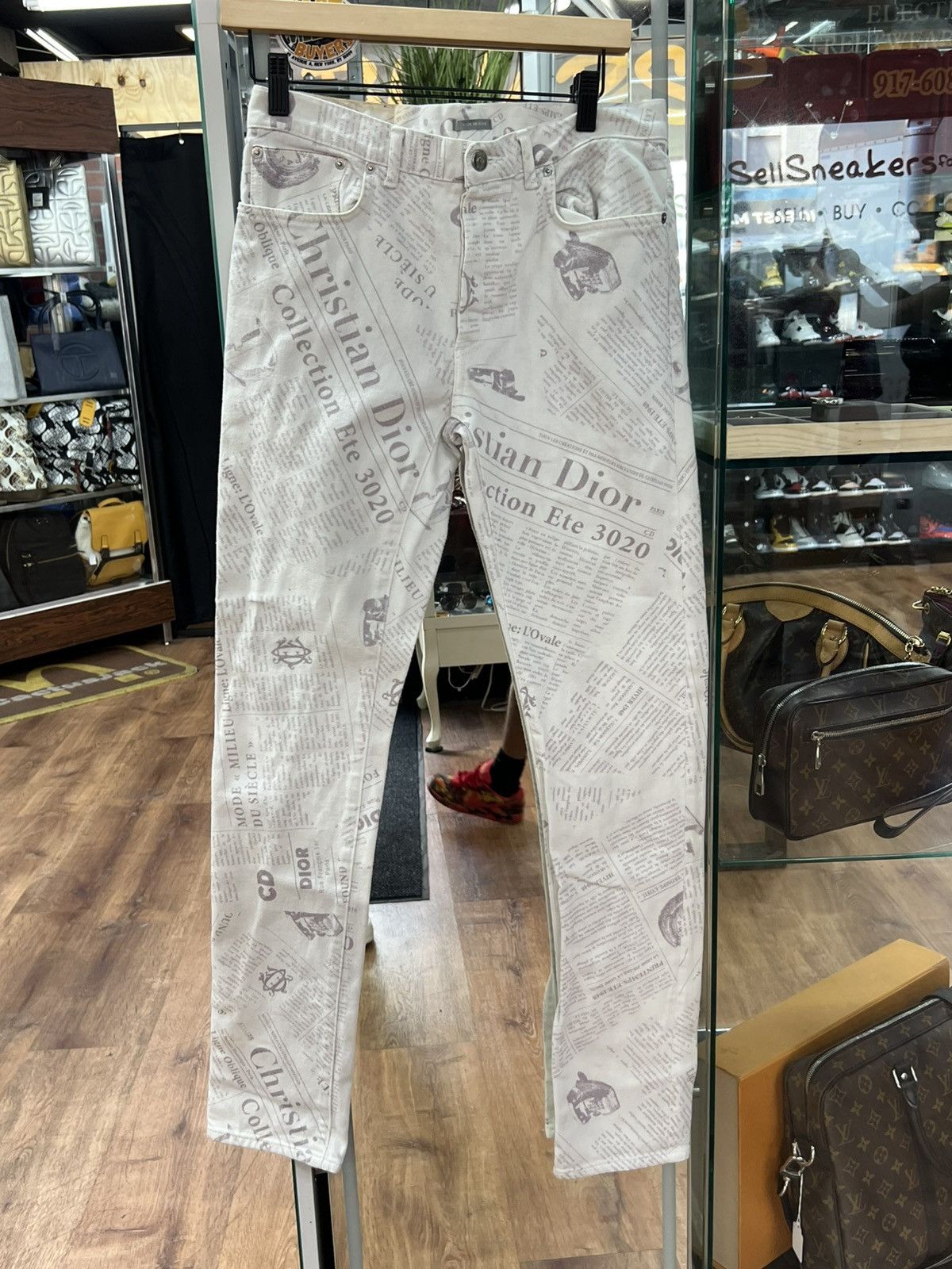 Christian Dior Monsieur Dior Newspaper Print Jeans Size 29 Size US 29 - 1 Thumbnail