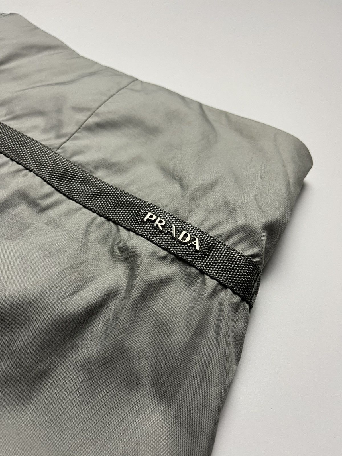 Prada Prada - Red Tab SS07 Silver Nylon Size US 36 / EU 52 - 4 Thumbnail