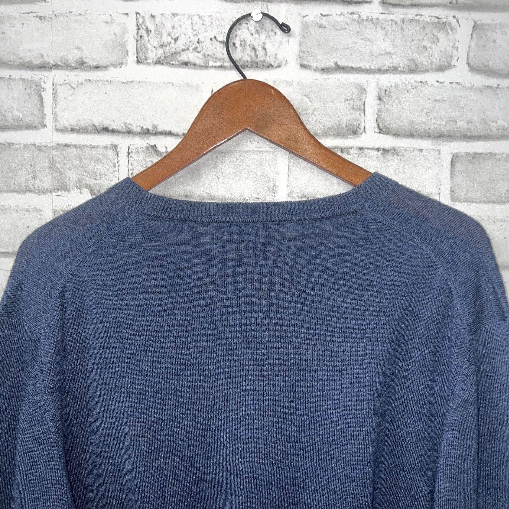 Joseph Abboud Joseph Abboud Blue Merino Wool V Neck Sweater Mens 2XL Pullover Wool Blue Mens 2XL Size US XXL / EU 58 / 5 - 5 Thumbnail