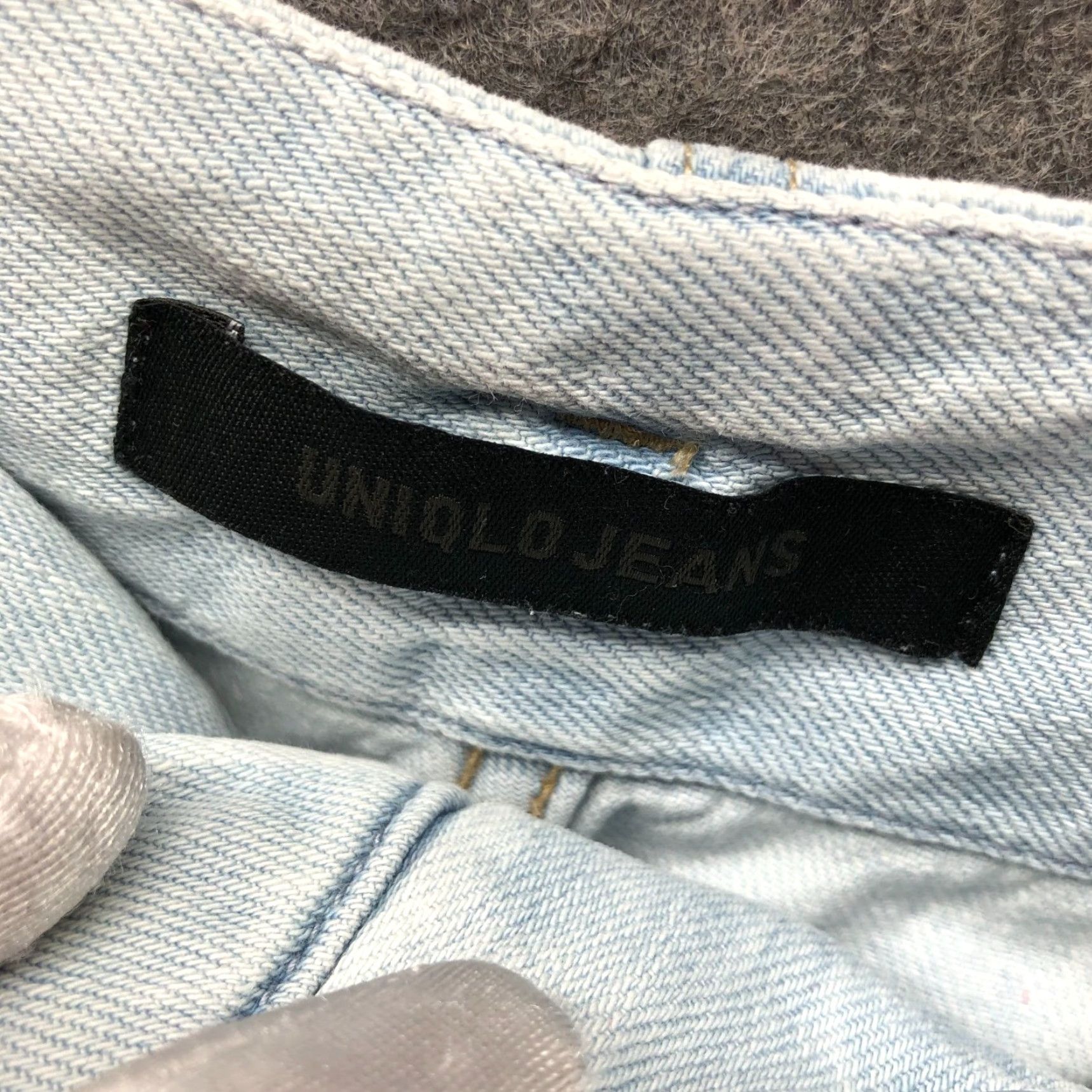 Uniqlo Uniqlo High Waisted Wide Leg Belted Denim Shorts Womens 25 Light Blue Wash Size 42" / US 20 - 7 Thumbnail
