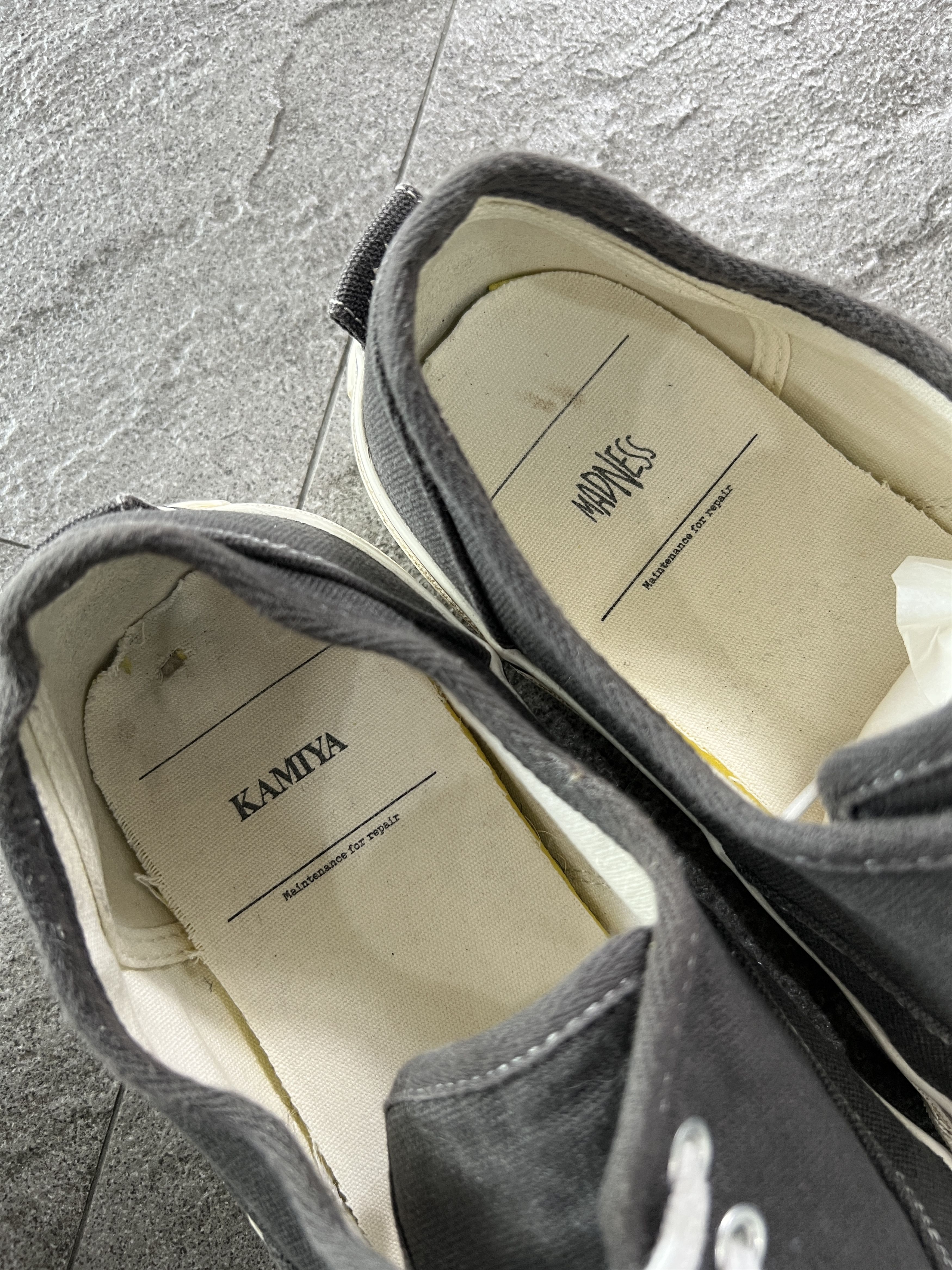 Maison MIHARA YASUHIRO Kamiya Canvas Sneakers Grey Low Top US10 EU43 Size US 10 / EU 43 - 10 Thumbnail