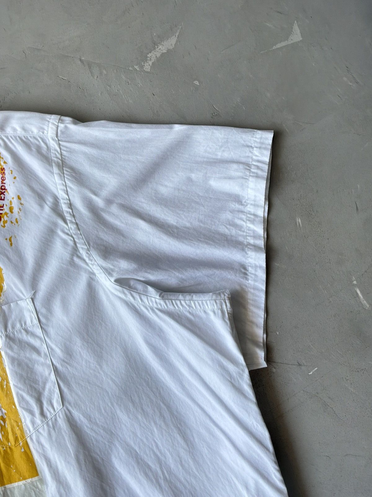 Vetements Vetements - DHL Splatter - Oversized Shortsleeve Buttondown Size US XXL / EU 58 / 5 - 6 Thumbnail