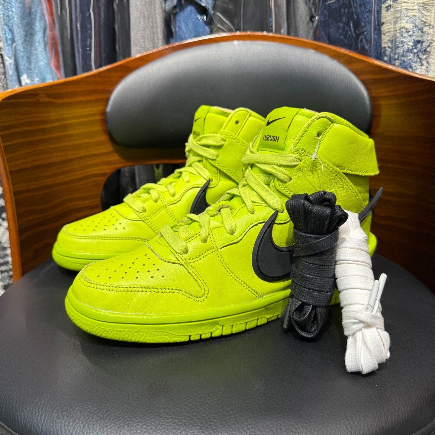 Nike Nike DUNK Collab Green Lowtop Sneakers 37 Men Size US 5 / EU 37 - 1 Thumbnail