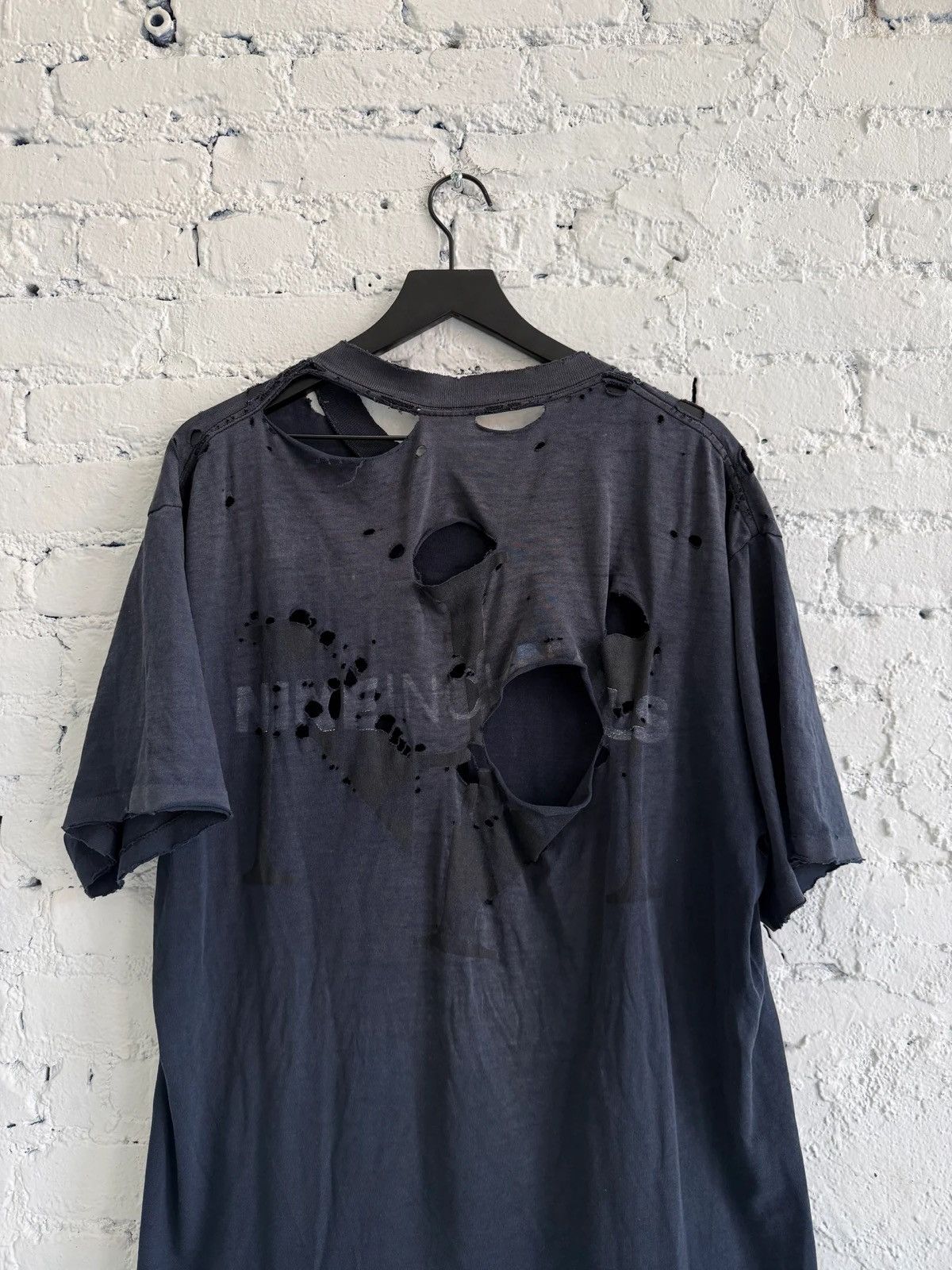 Vintage 1990s Nine Inch Nails Thrashed Tee Size US XL / EU 56 / 4 - 4 Thumbnail