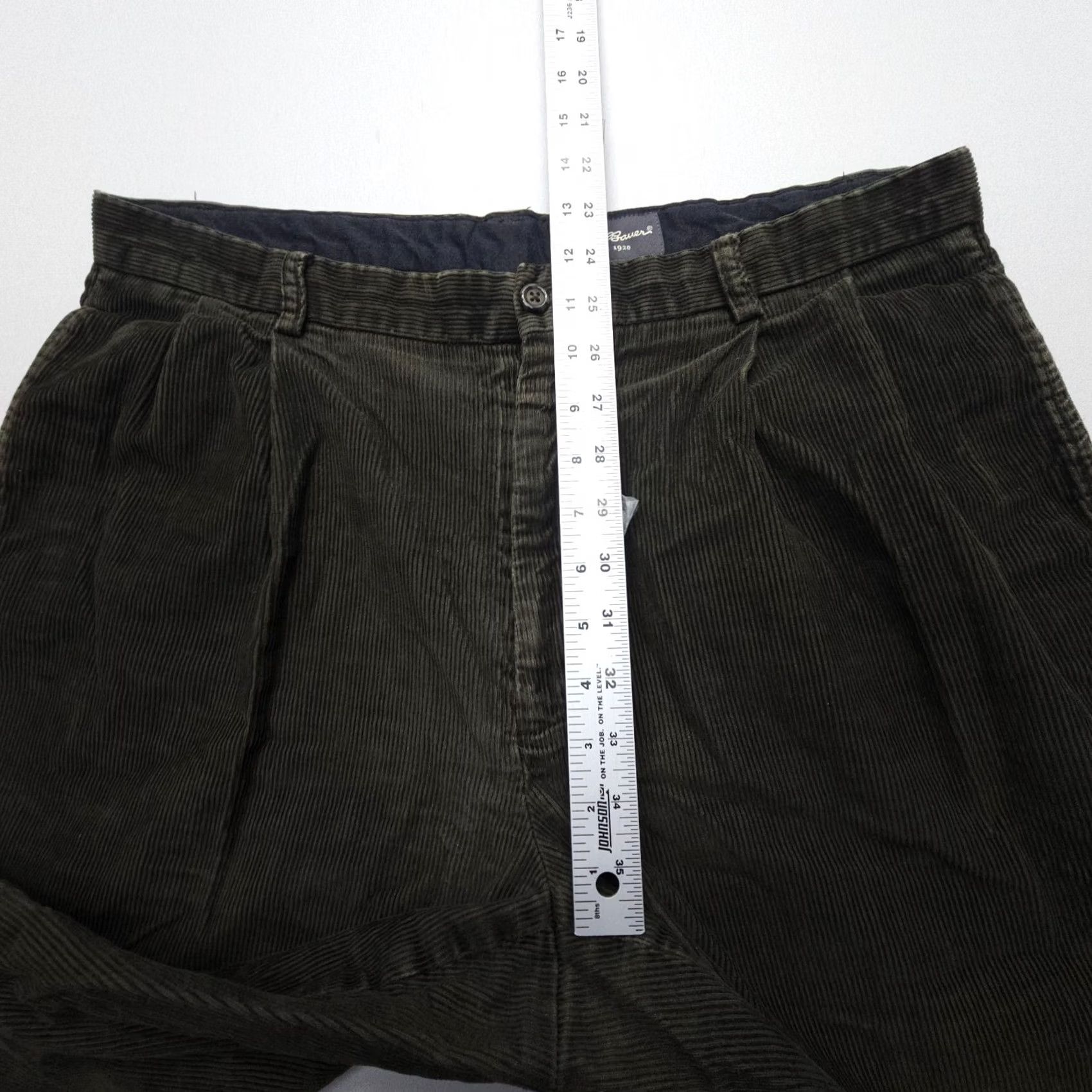 Eddie Bauer Vintage Eddie Bauer Pleated Corduroy Pants Mens 36 x 32 Green Gorp 2000's Size US 36 / EU 52 - 7 Thumbnail