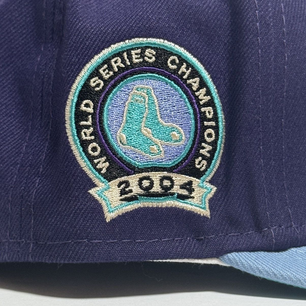 New Era Boston Red Sox NewEra 59FIFTYFitted Hat – World Series Patch Size ONE SIZE - 6 Thumbnail