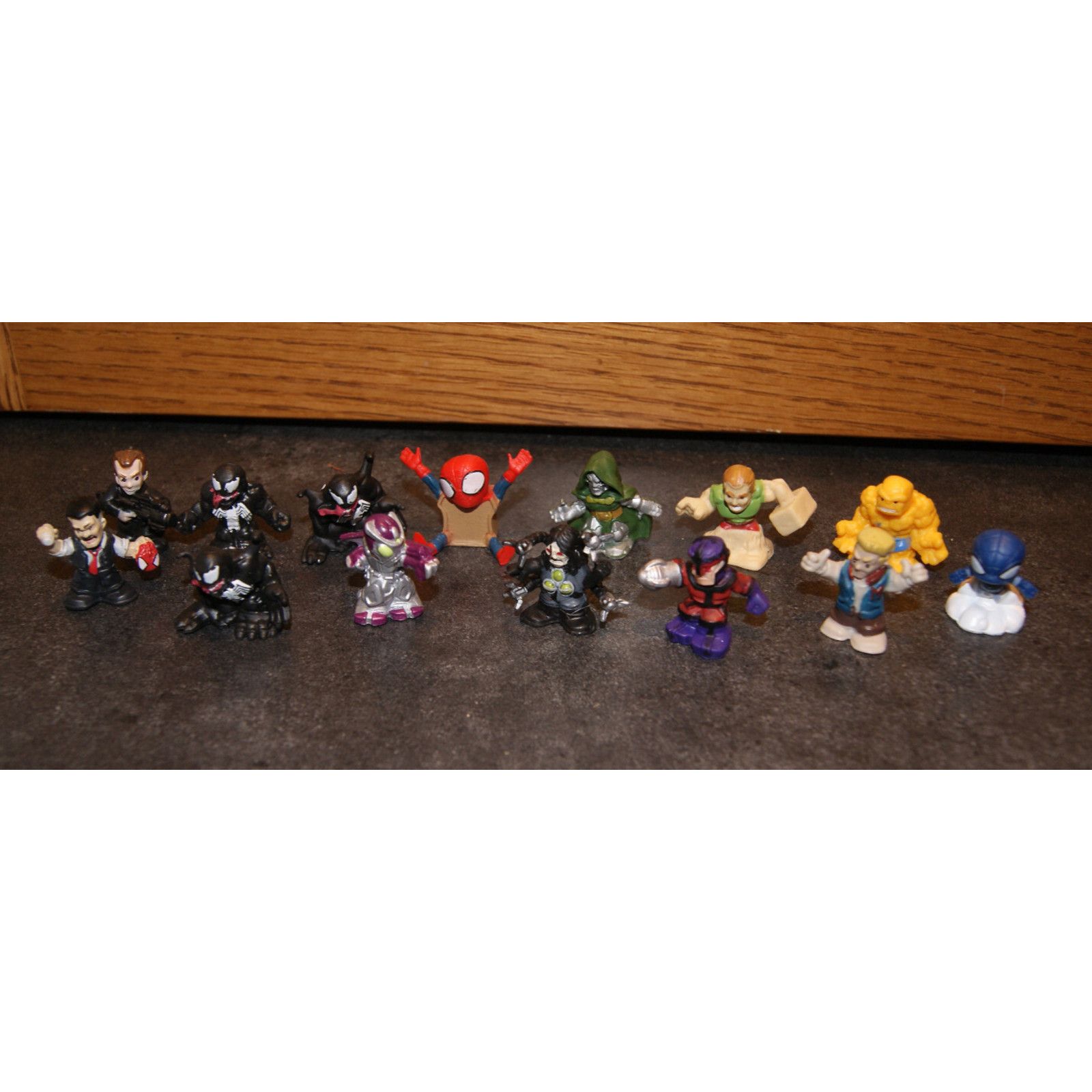 Marvel Comics Hasbro Fighter Pods Marvel Heroes Figures Lot 14 Spiderman Size ONE SIZE - 1 Thumbnail