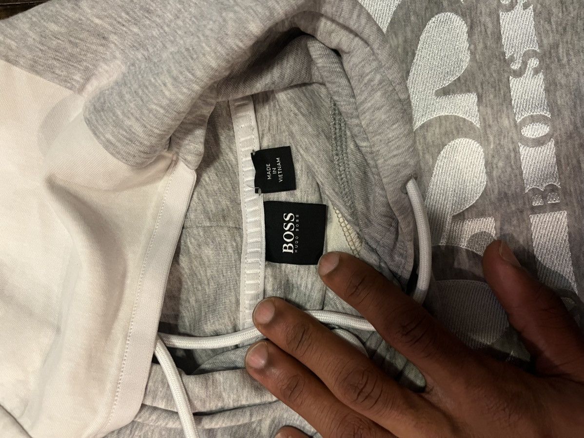 Hugo Boss Hugo Boss Color Block Logo Hoodie Size US S / EU 44-46 / 1 - 7 Thumbnail