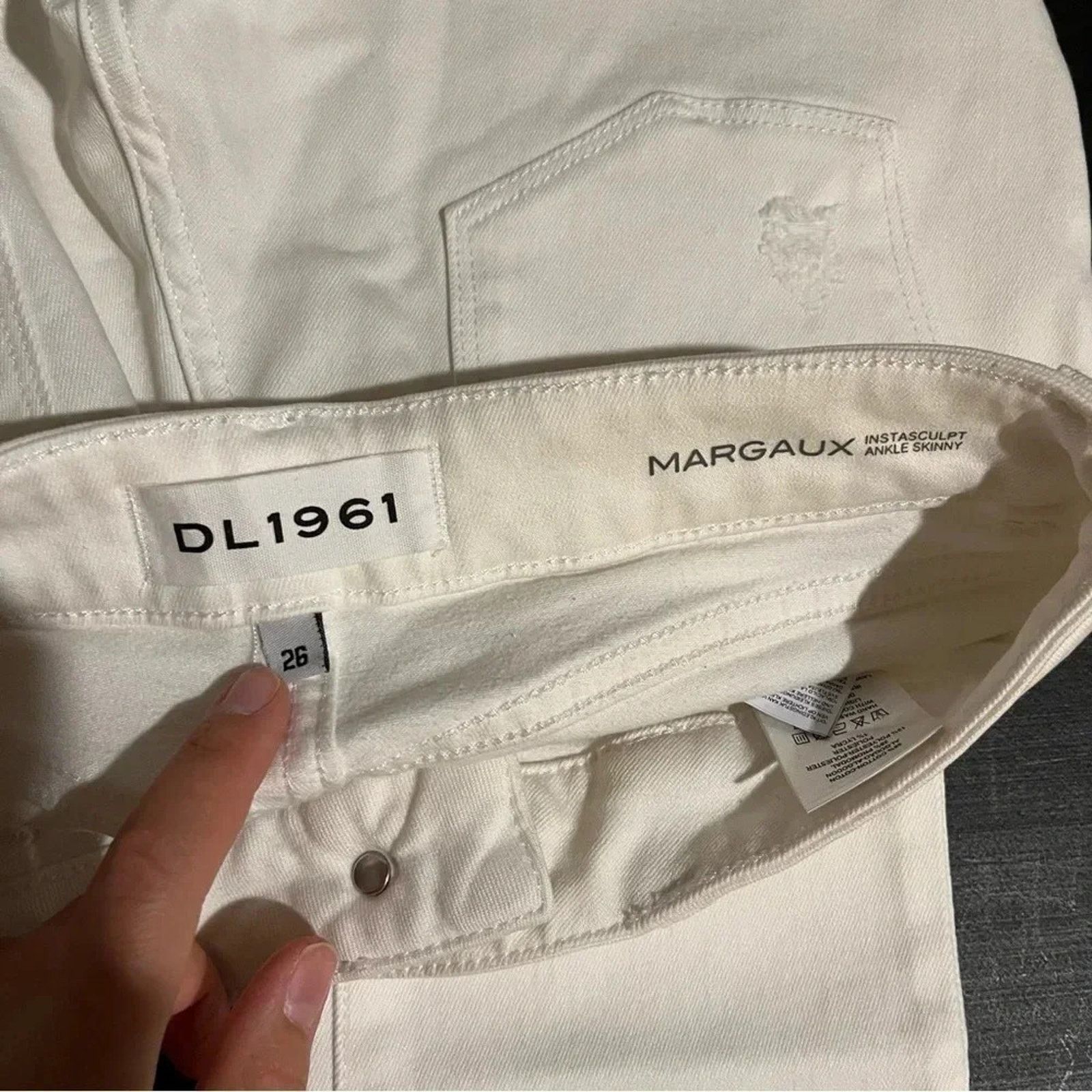 DL1961 DL1961 Margaux Instasculpt Skinny Distressed Jeans Sz 26 Size 26" / US 2 / IT 38 - 5 Thumbnail