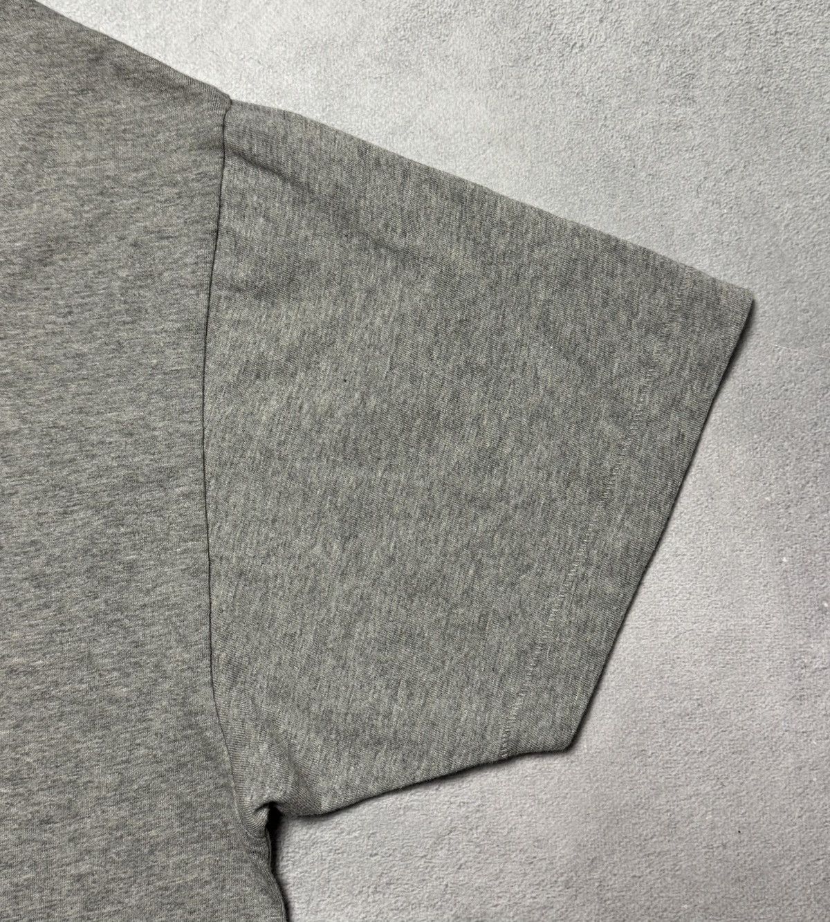 Fear of God Fear Of God Essentials Cotton Center Logo T-Shirt Crewneck Size US S / EU 44-46 / 1 - 6 Thumbnail