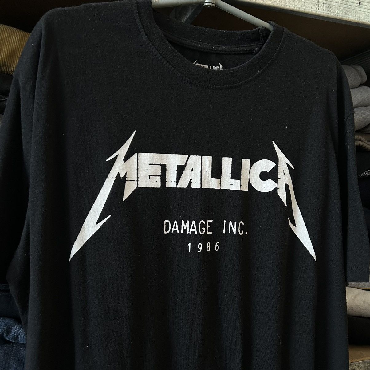 Band Tees Vintage Metallica Big Logo all stars rock band tee size M Size US M / EU 48-50 / 2 - 3 Thumbnail