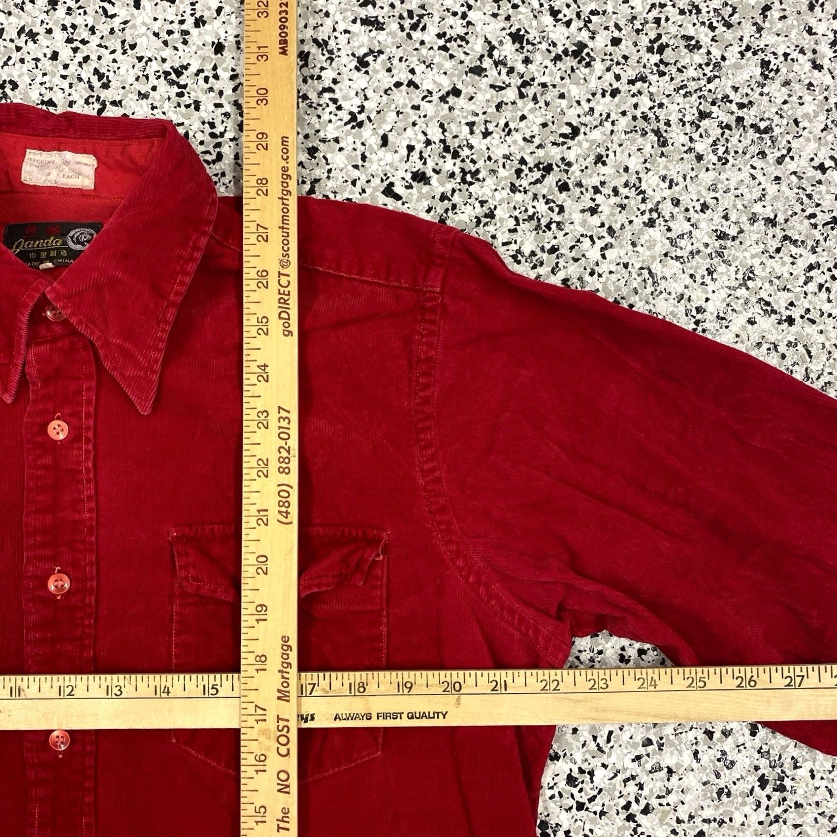 Vintage VINTAGE Panda Shirt Corduroy Red Cotton Long Sleeve Button Pocket 80s Men XL Cotton Button-Down Mens Size US XL / EU 56 / 4 - 3 Thumbnail
