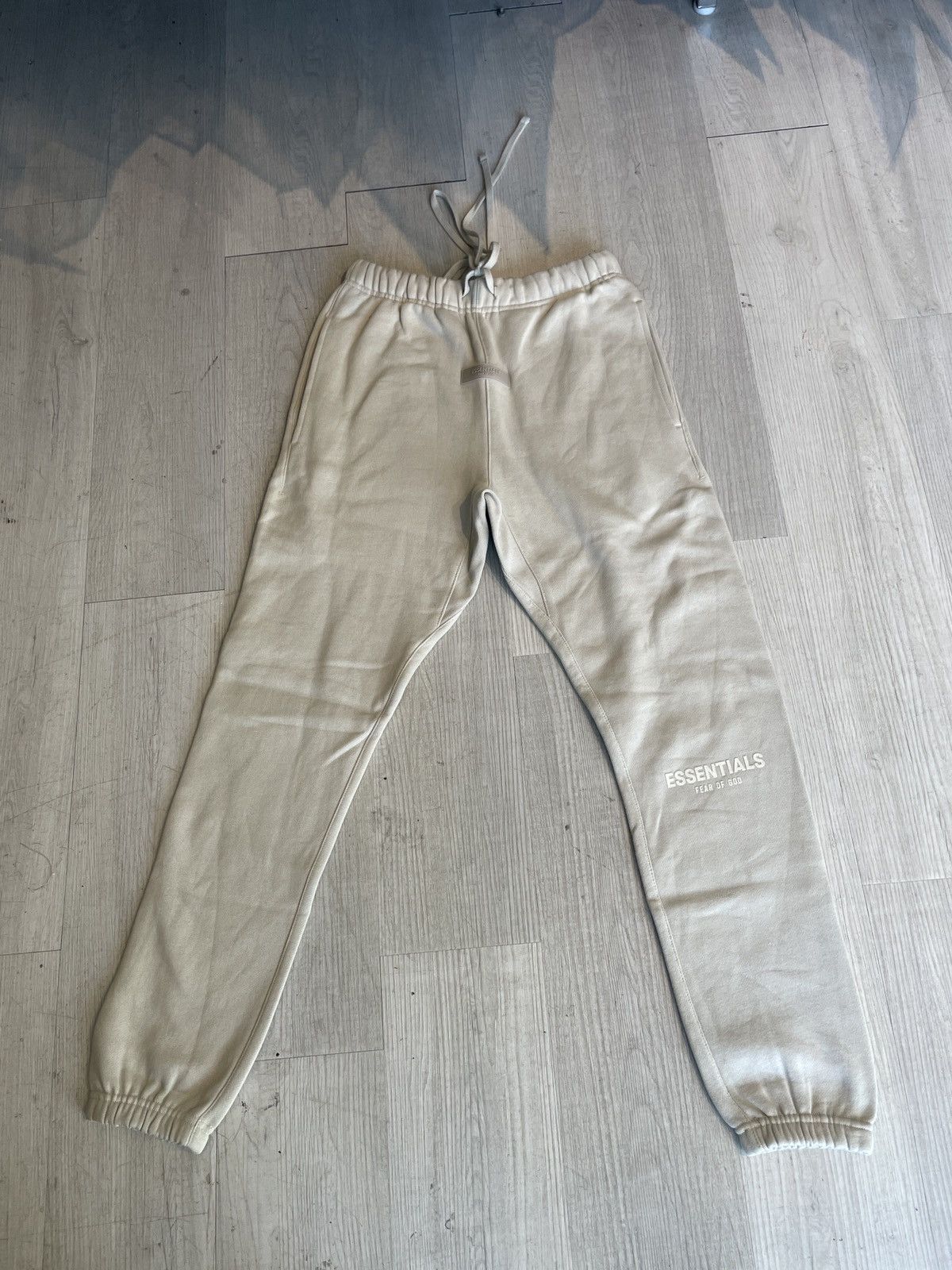 Essentials × Fear of God Fear of God Essentials Wheat Pants XXS Size US 26 / EU 42 - 1 Thumbnail