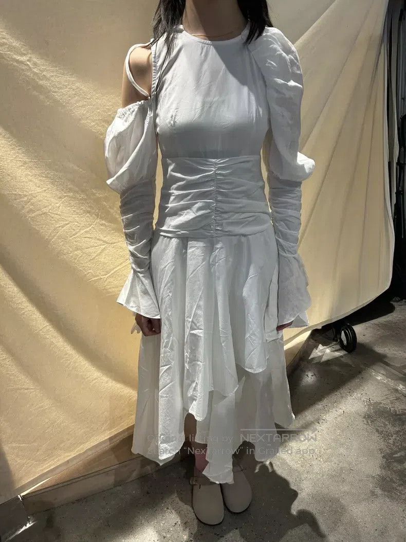 Loewe Loewe White dress Size XXS / US 00 / IT 34 - 2 Thumbnail