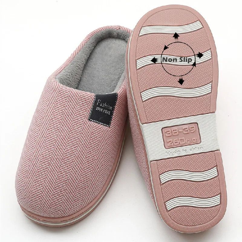 Other Christmas Winter Home Slippers Size US 7.5 / EU 40-41 - 4 Thumbnail