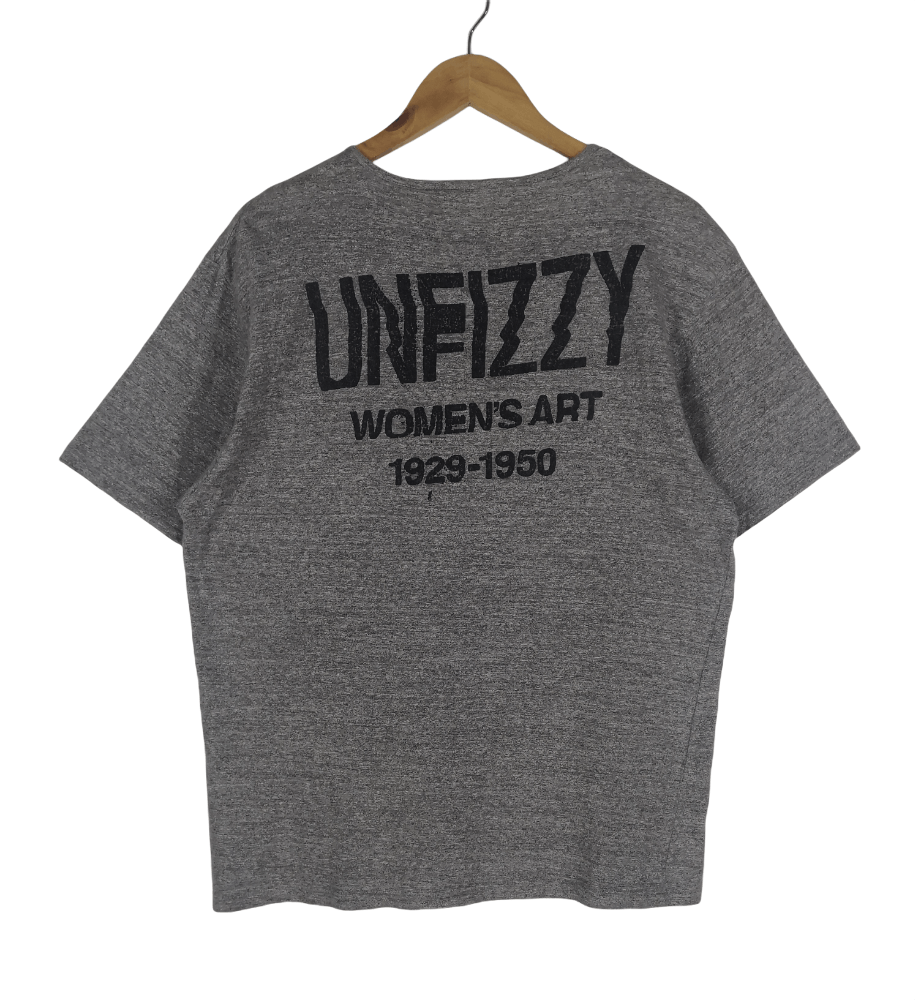Vintage Vintage Unfizzy T-Shirt Big Logo Spellout Size US L / EU 52-54 / 3 - 1 Thumbnail