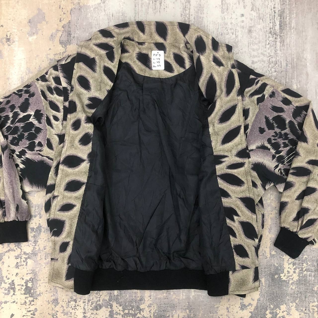 Japanese Brand × Vintage Y528 VTG JAPAN LEOPARD FULLPRINTJACKETS Size US L / EU 52-54 / 3 - 3 Thumbnail