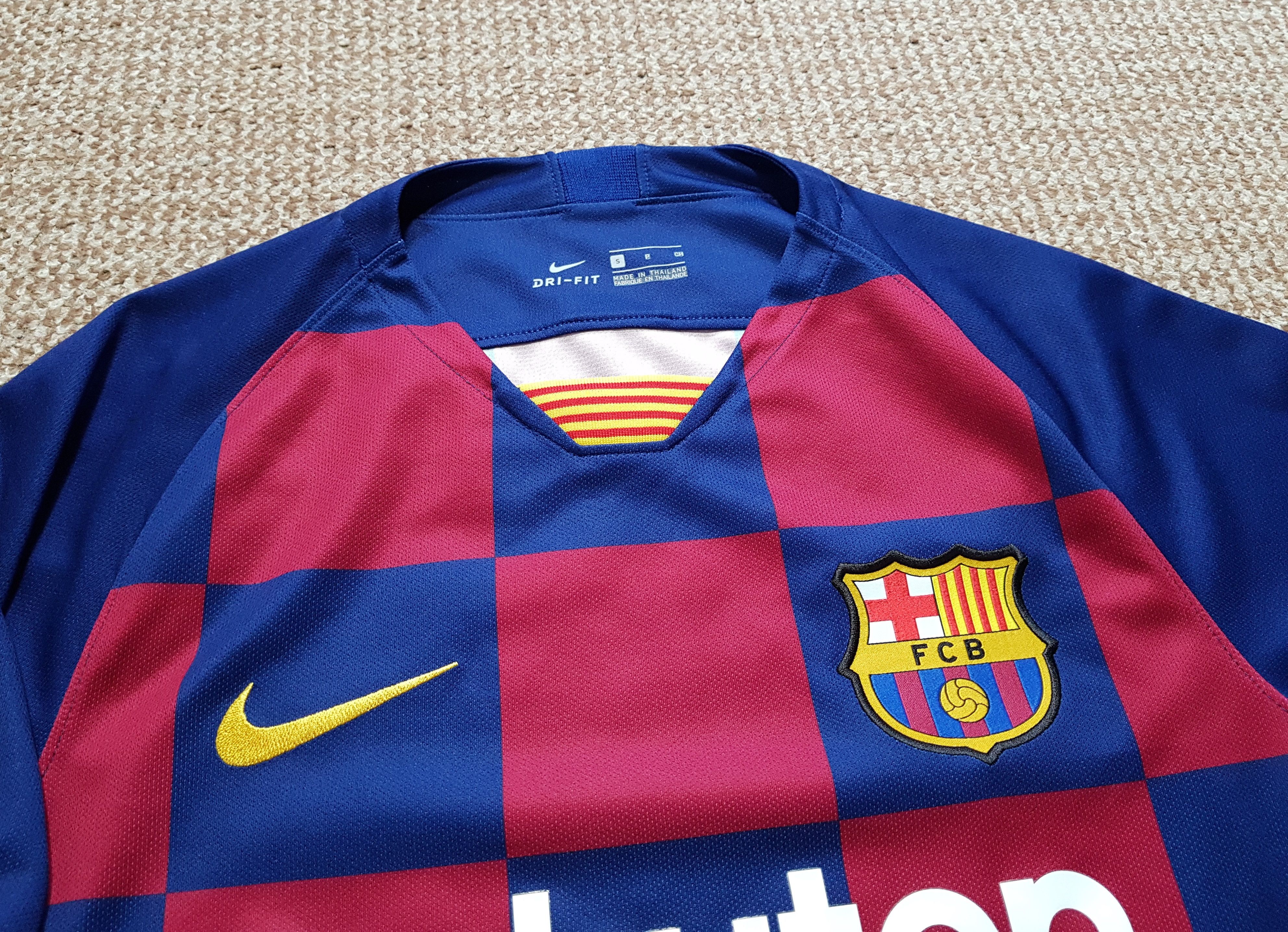 Nike Nike FC Barcelona 2019-20 Home Soccer Football Jersey sz S Size US S / EU 44-46 / 1 - 5 Thumbnail