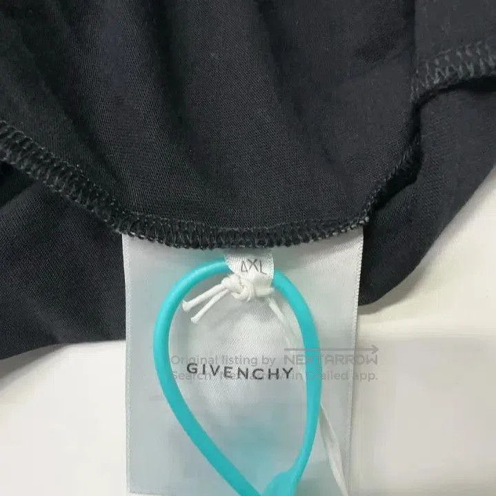Givenchy Givenchy SS23 Mother Pattern Print Short Sleeve T. Size US XXL / EU 58 / 5 - 3 Thumbnail