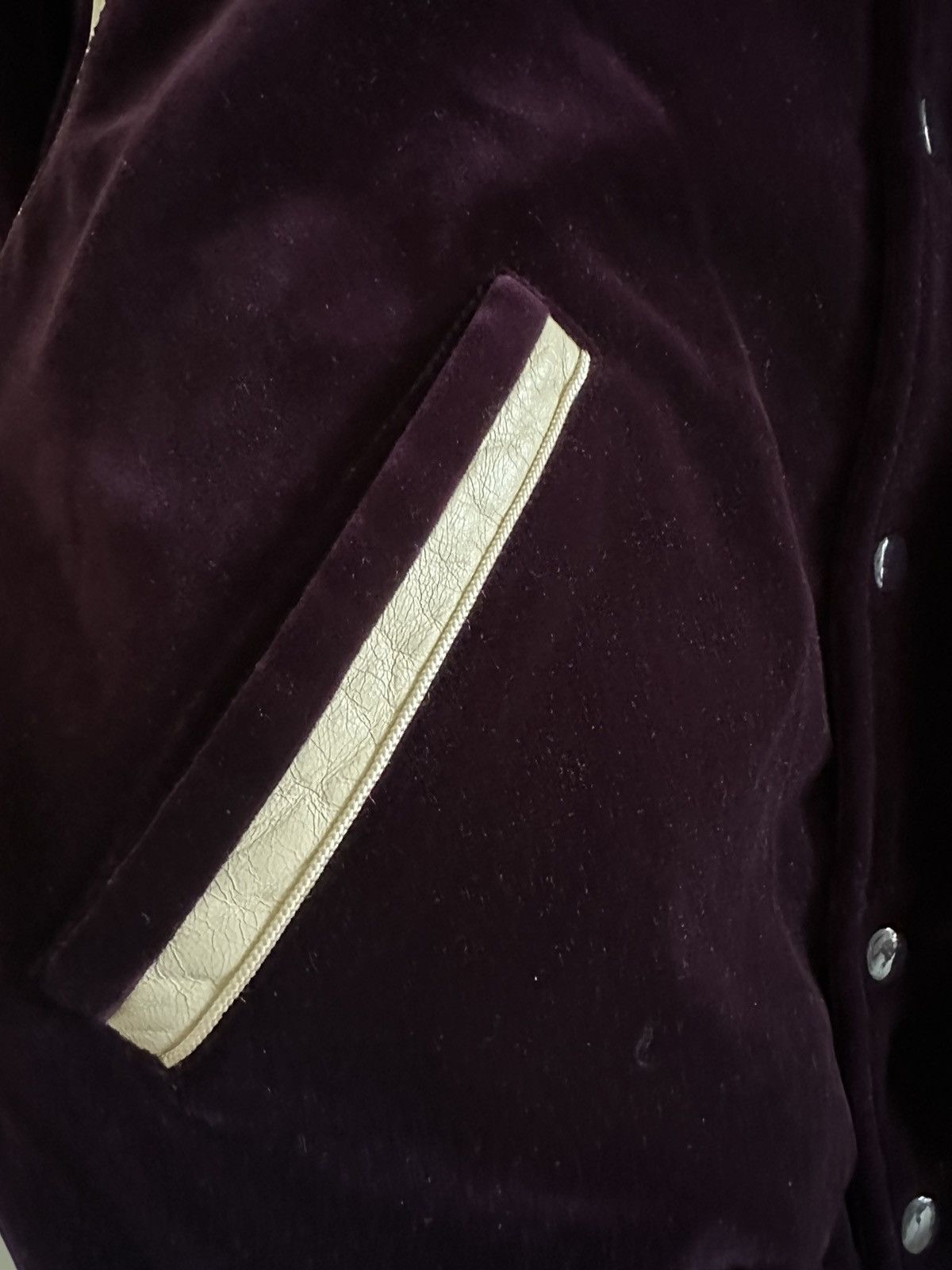 Celine Grail FW20 Celine purple velvet teddy jacket 46 Size US S / EU 44-46 / 1 - 20 Thumbnail