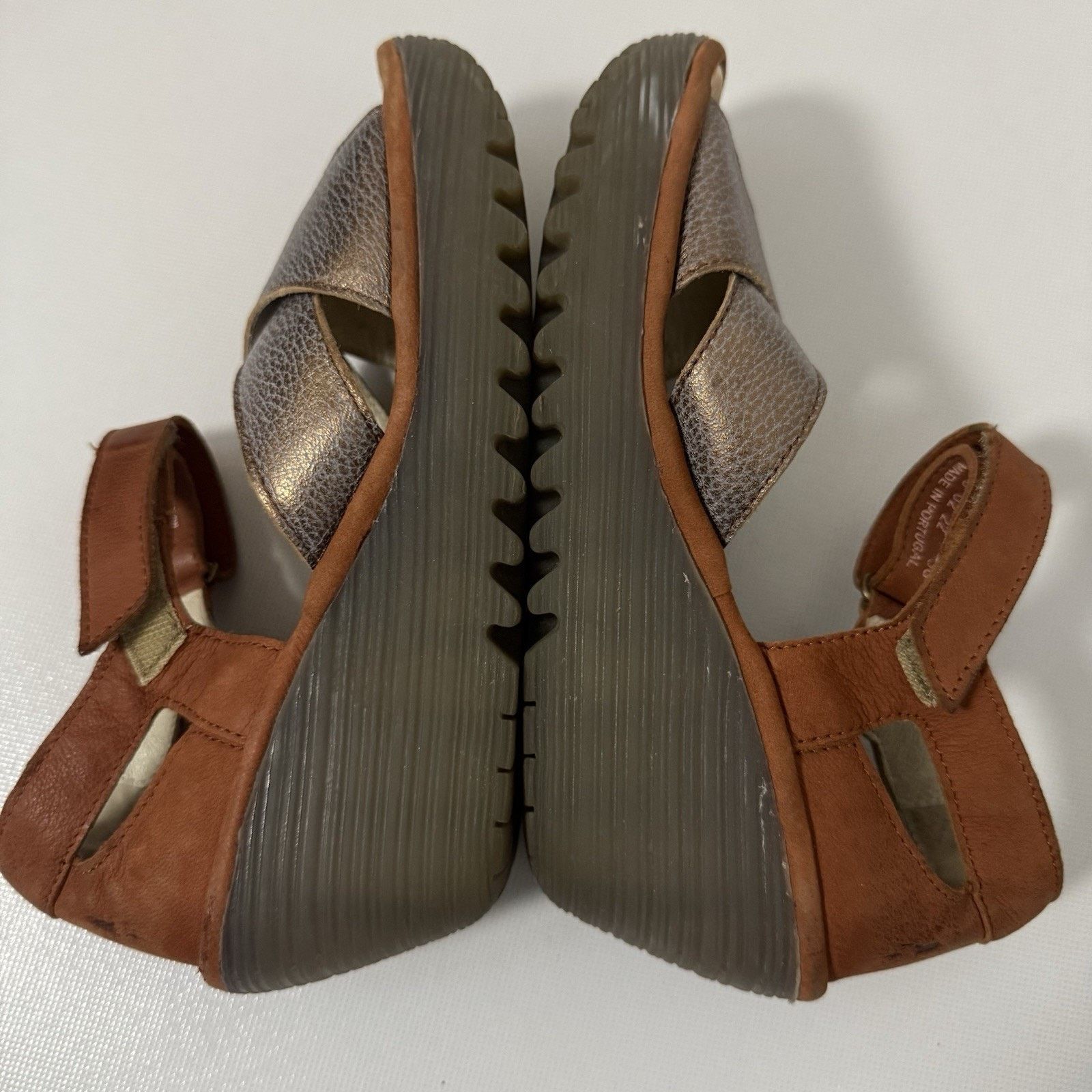 Fly London Fly London Platform Sandals EU 36 Yend Bronze Strappy Wedge Size US 5.5 / IT 35.5 - 5 Thumbnail