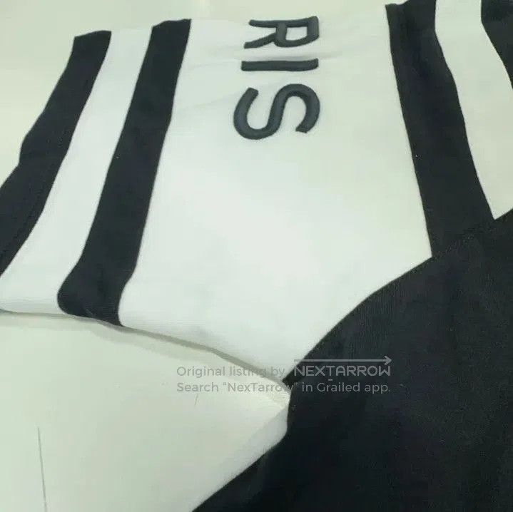 Givenchy Givenchy Striped Letter Print Crewneck Short-Sleeve T-Shirt Size US M / EU 48-50 / 2 - 9 Thumbnail