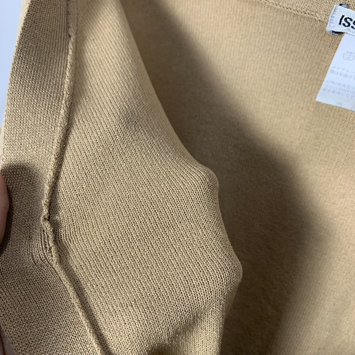 Issey Miyake × Japanese Brand × Pleats Please Issey Miyake RARE Vtg ISSEY MIYAKE Linen Button Cardigan Size US M / EU 48-50 / 2 - 9 Thumbnail