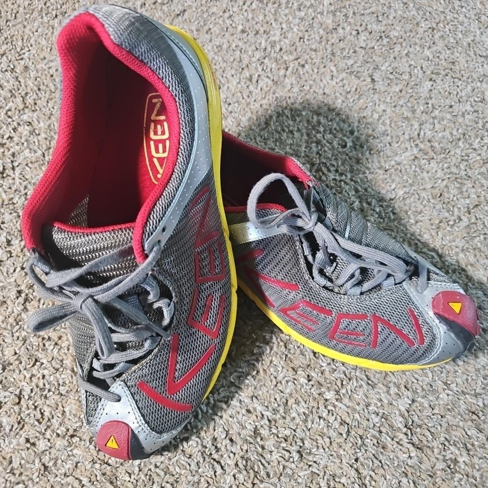 KEEN KEEN footwear Trail Running Shoe 12014-GYCP GTS1110 Size US 9 / EU 42 - 1 Thumbnail
