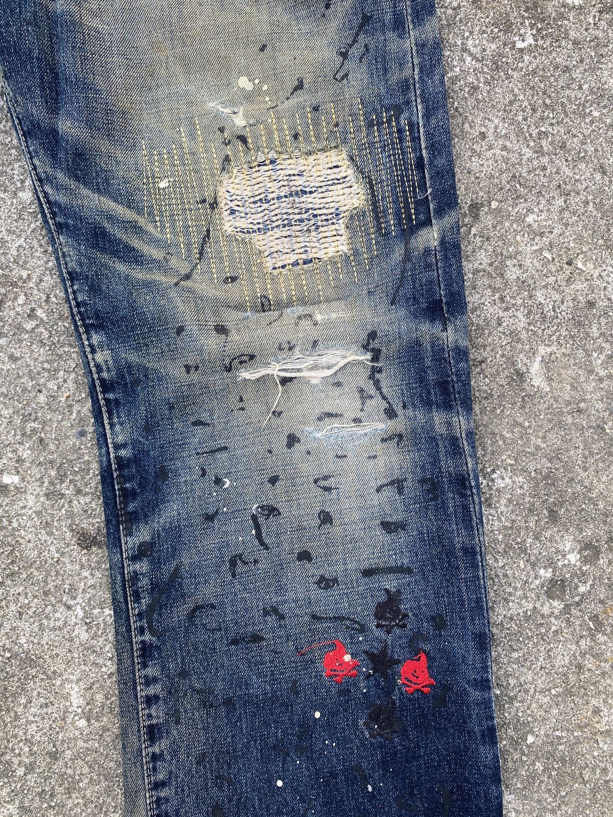 Barbarian × Levi's × Levi's Vintage Clothing Levi’s x Mad Barbarians Distressed Splatter Design Denim Size US 34 / EU 50 - 9 Thumbnail