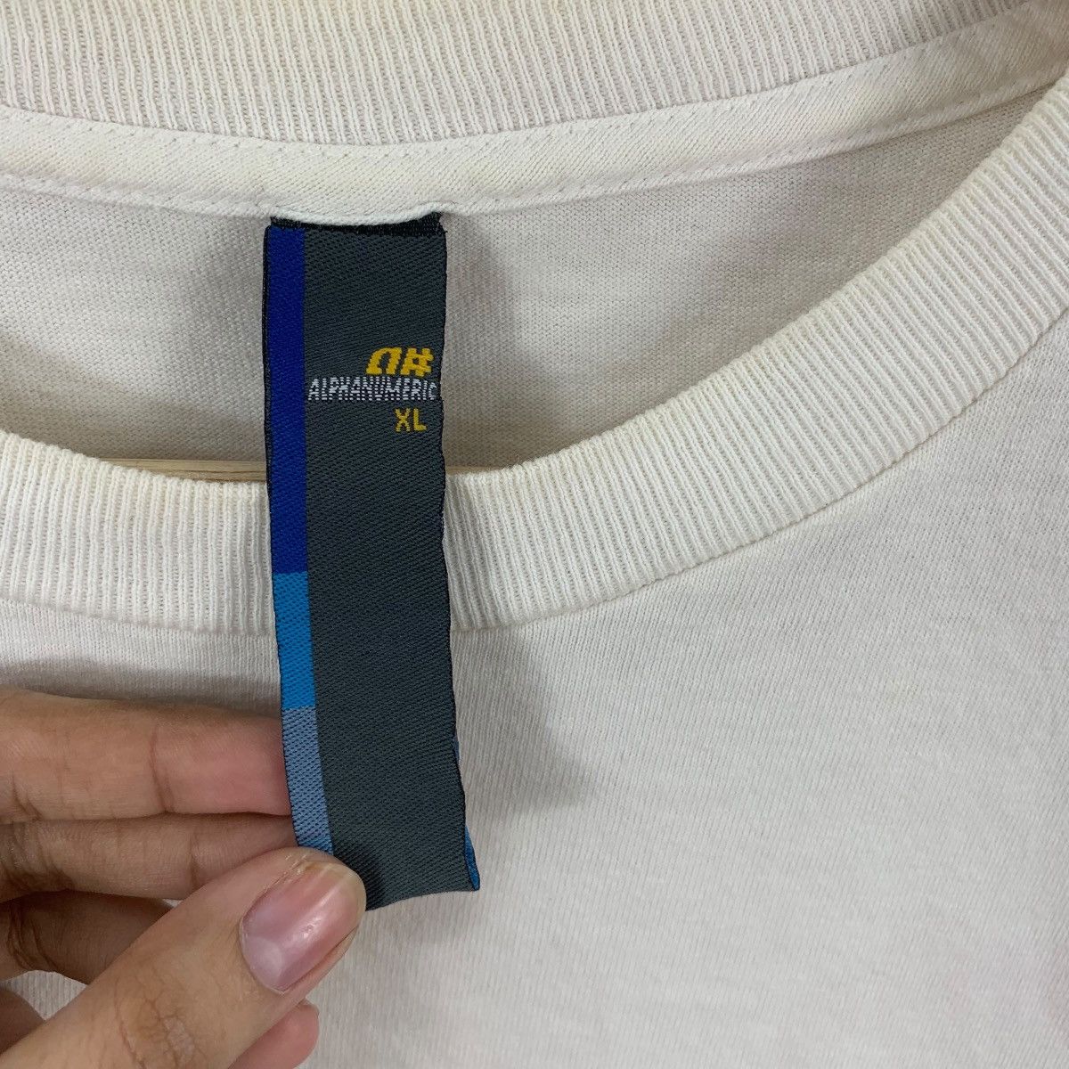 Vintage Vintage 90s ALPHANUMERIC ENVIRONMENT Logo Tee Shirt Top Size US XL / EU 56 / 4 - 8 Thumbnail