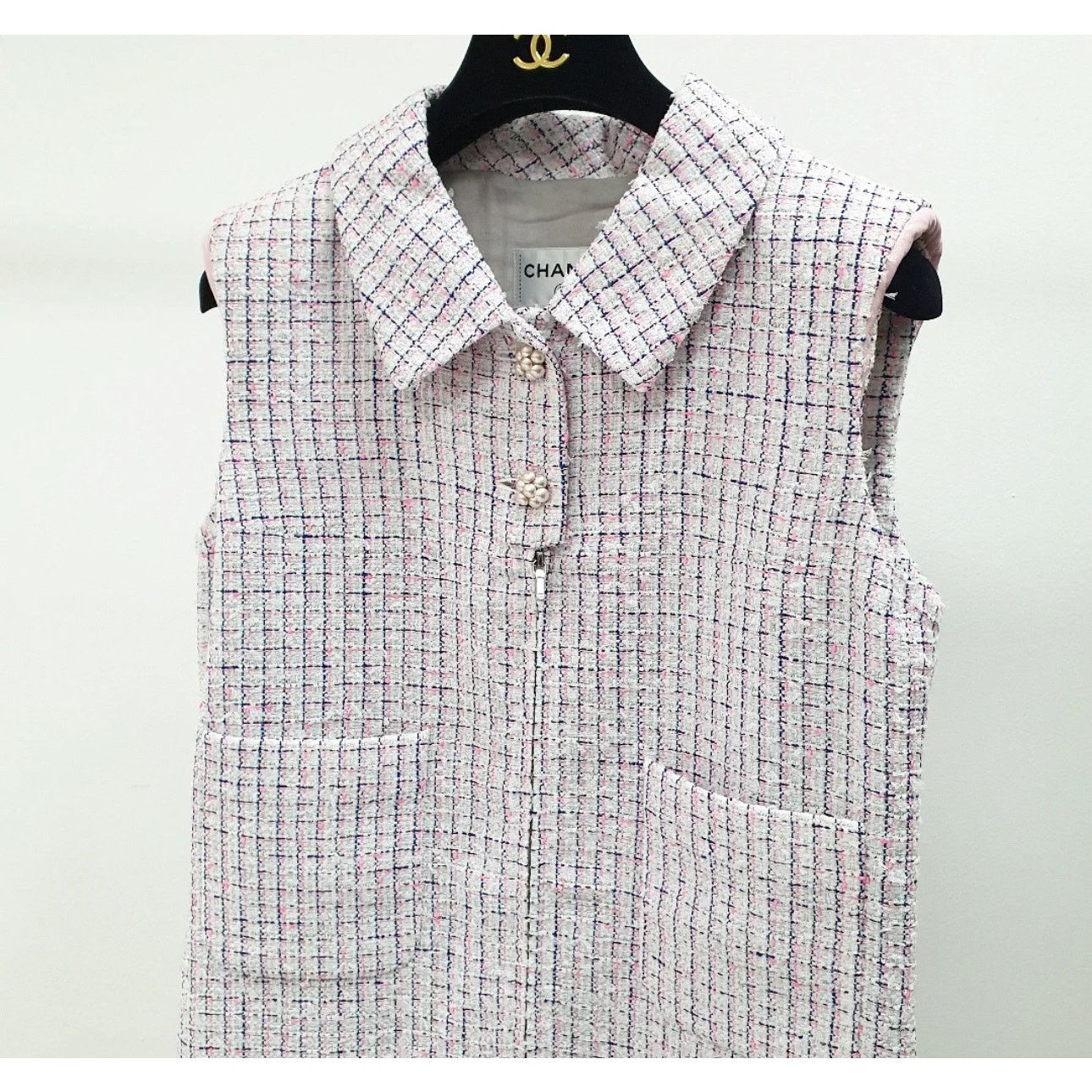 Chanel Chanel 2017 Sleevless Tweed Dress. Sz.40 Size M / US 6-8 / IT 42-44 - 2 Thumbnail