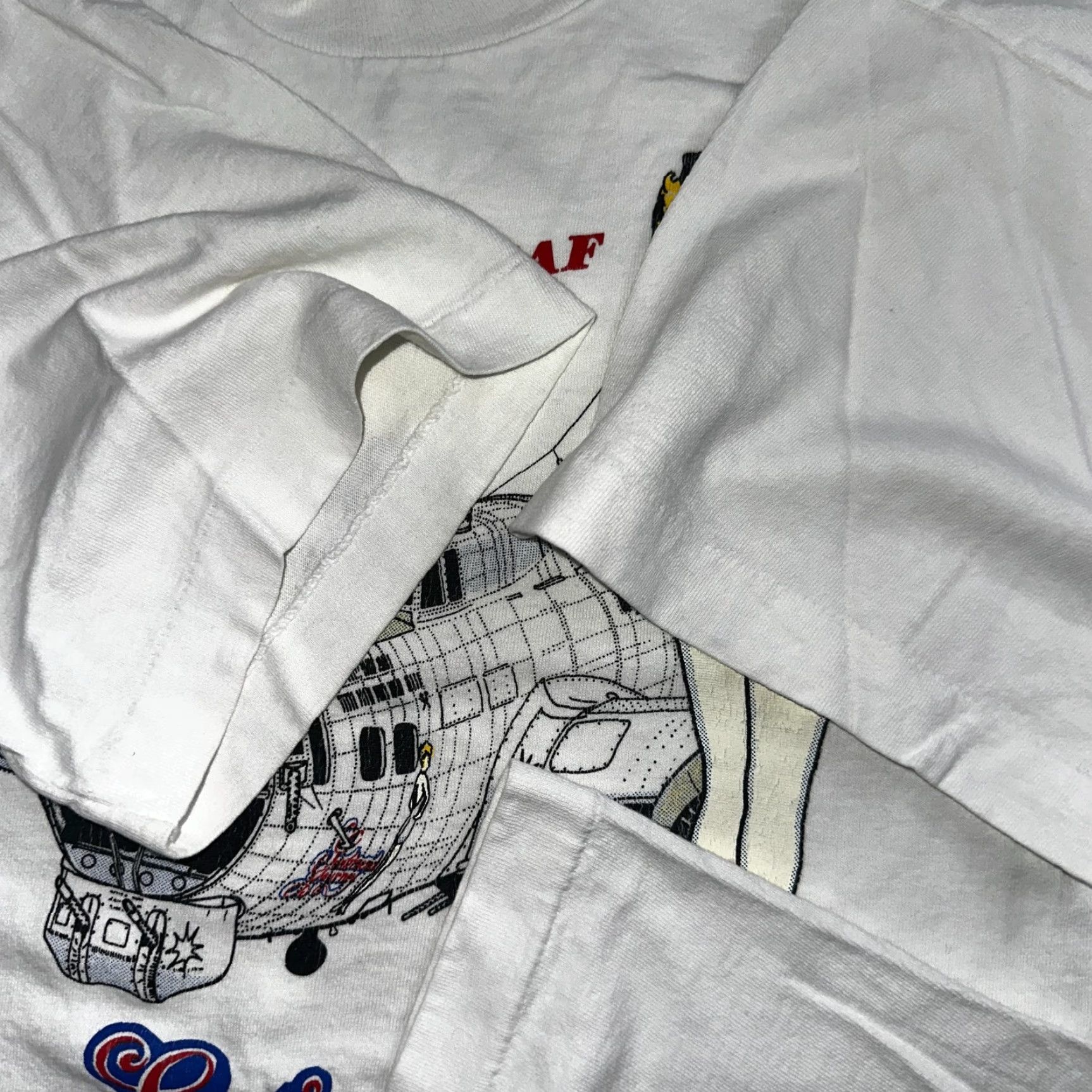 Fruit Of The Loom VINTAGE Fruit of the Loom T-Shirt Crew Neck Short Sleeve White XL Men 70s 80s 90s Arizona Wing Caf Ghost Squadron Graphic Print Size US XL / EU 56 / 4 - 5 Thumbnail