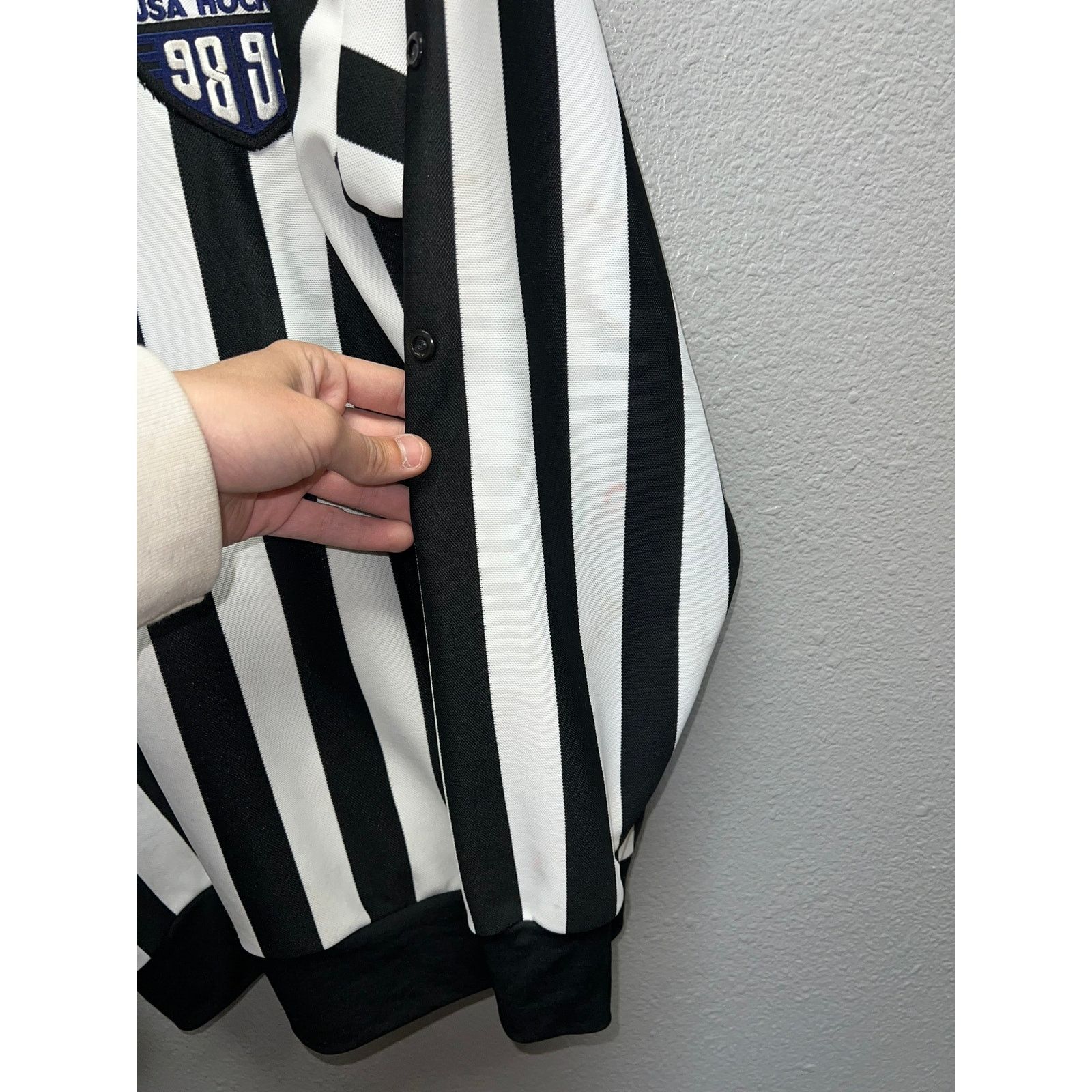 Vintage Vintage USA Hockey Referee Jersey Official 98 90s VTG XL Size US XL / EU 56 / 4 - 5 Thumbnail