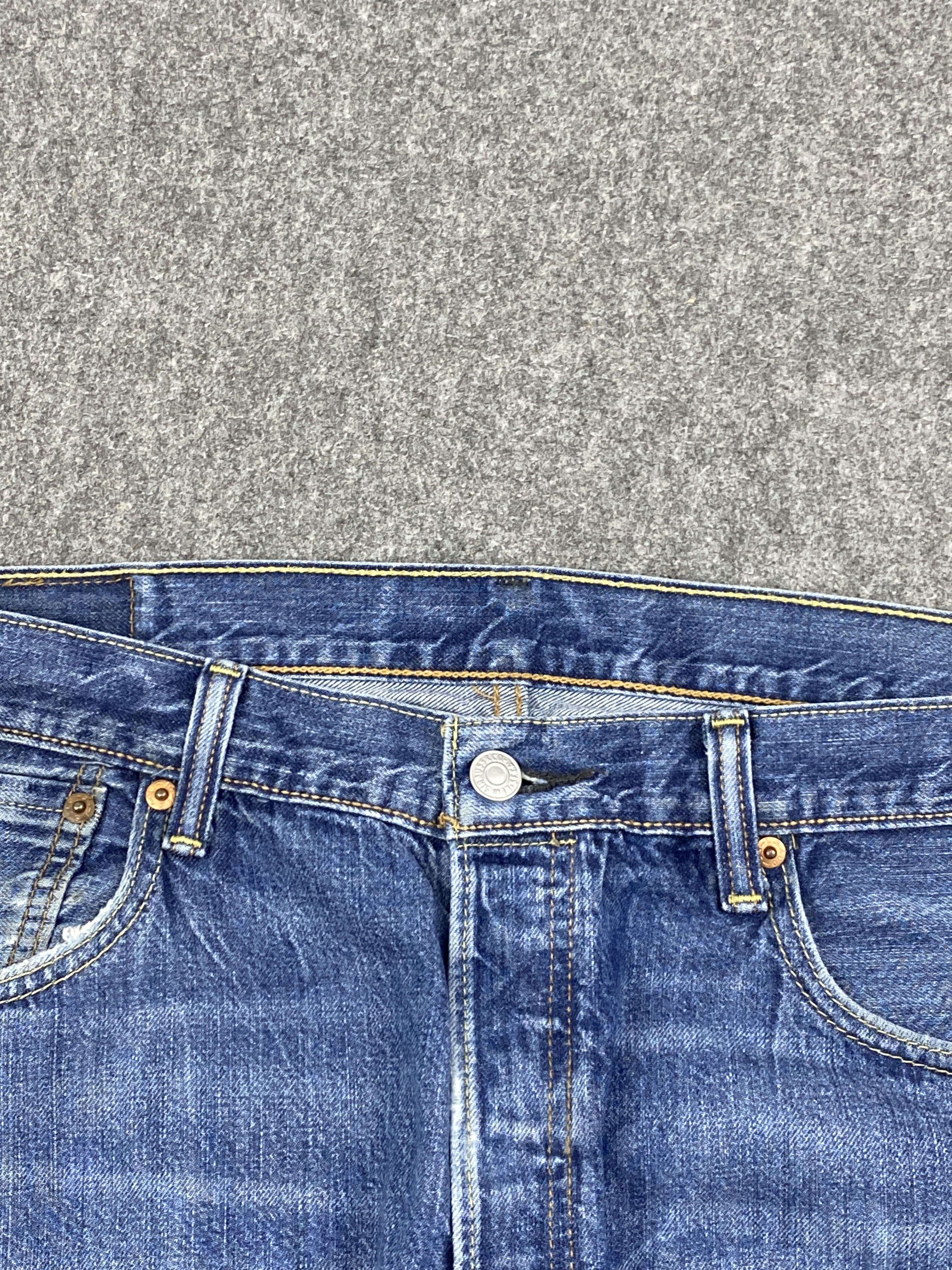 Levi's × Vintage Vintage Levis 501 Faded Blue Jeans DP2800 Size US 36 / EU 52 - 11 Thumbnail