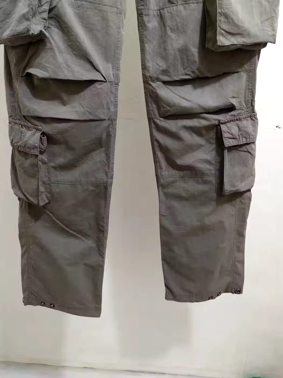 Gap GAP MULTIPOCKETS TACTICAL PARACHUTE PANTS KANYE WEST STYLE Size US 34 / EU 50 - 5 Thumbnail