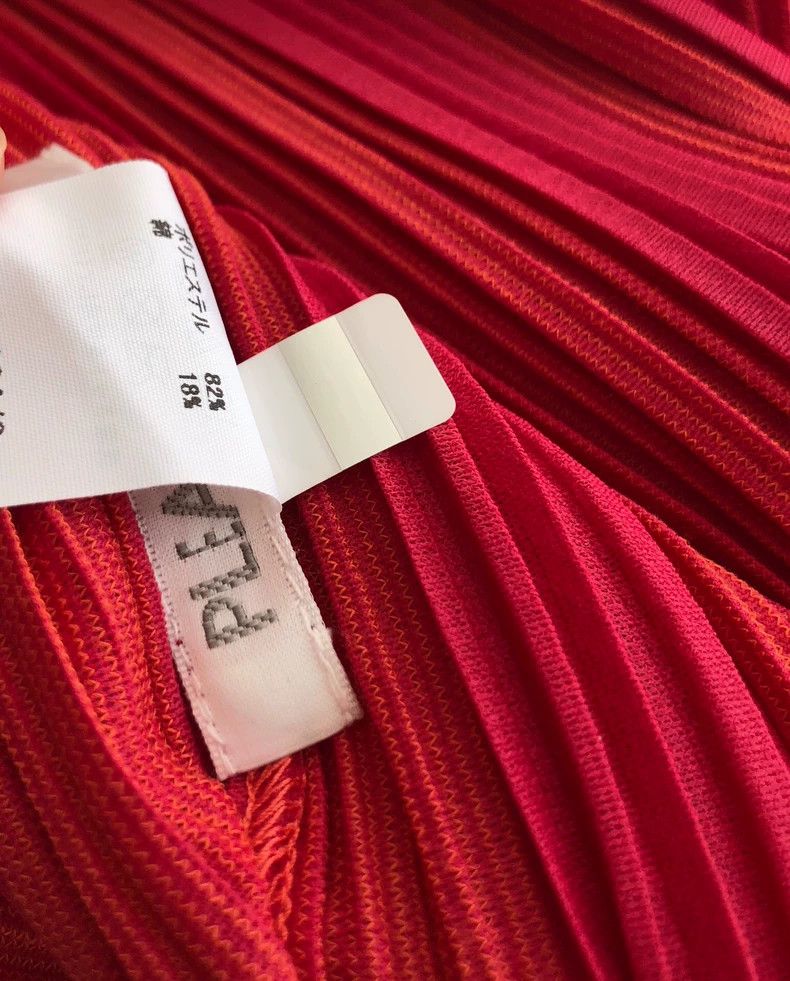 Issey Miyake Issey Miyake size:3 Red dress Size XS / US 0-2 / IT 36-38 - 9 Thumbnail