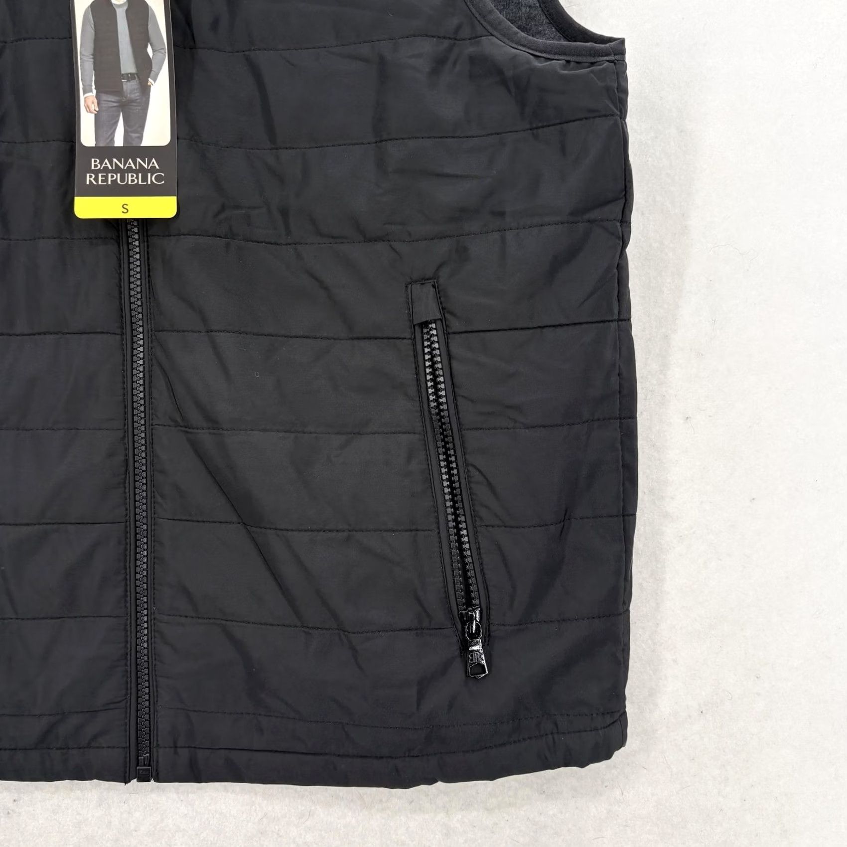 Banana Republic Banana Republic Vest Mens Small Black Quilted Full Zip Puffer Lined Travel Camp Size US S / EU 44-46 / 1 - 3 Thumbnail