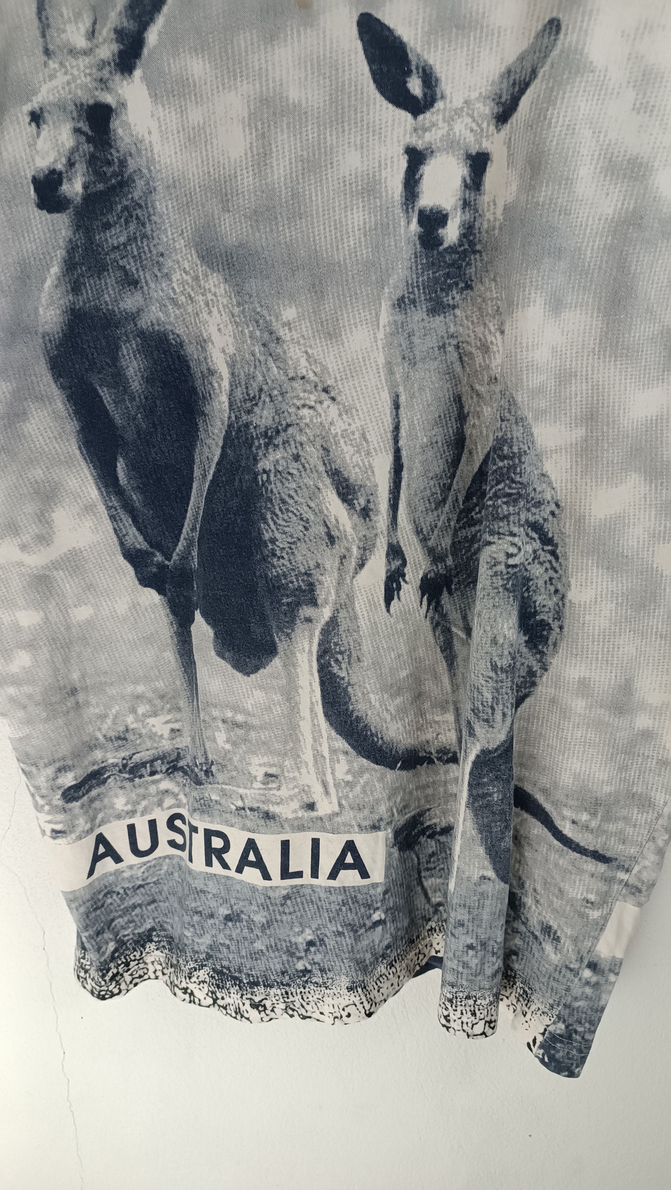 Vintage VINTAGE 90'S AUTRALIA KANGAROO AOP OVERPRINT VERY RARE TEE Size US XL / EU 56 / 4 - 6 Thumbnail