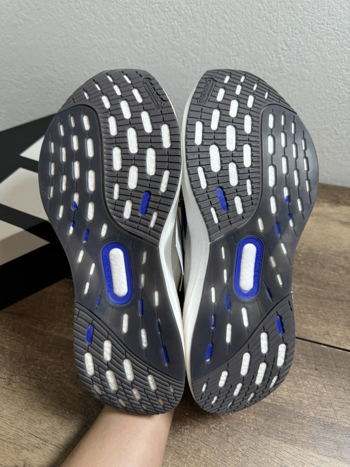 Adidas Size 10.5 adidas Ultraboost 5X Running Shoes Grey Men's New Size US 10.5 / EU 43-44 - 6 Thumbnail