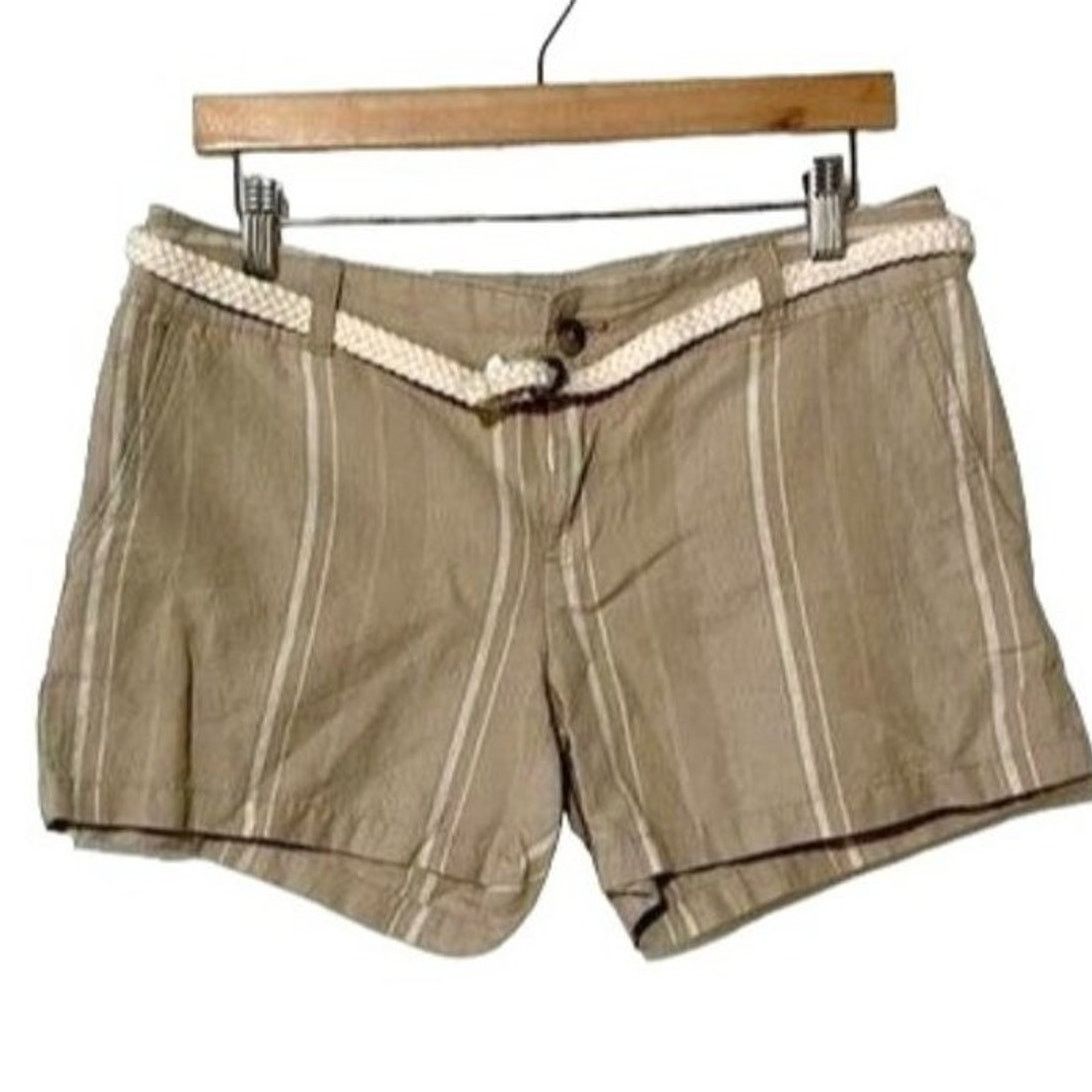 Tommy Hilfiger Tommy Hilfiger NWT· Size 6 · Linen Blend Chino Shorts Beige Size 28" / US 6 / IT 42 - 1 Thumbnail