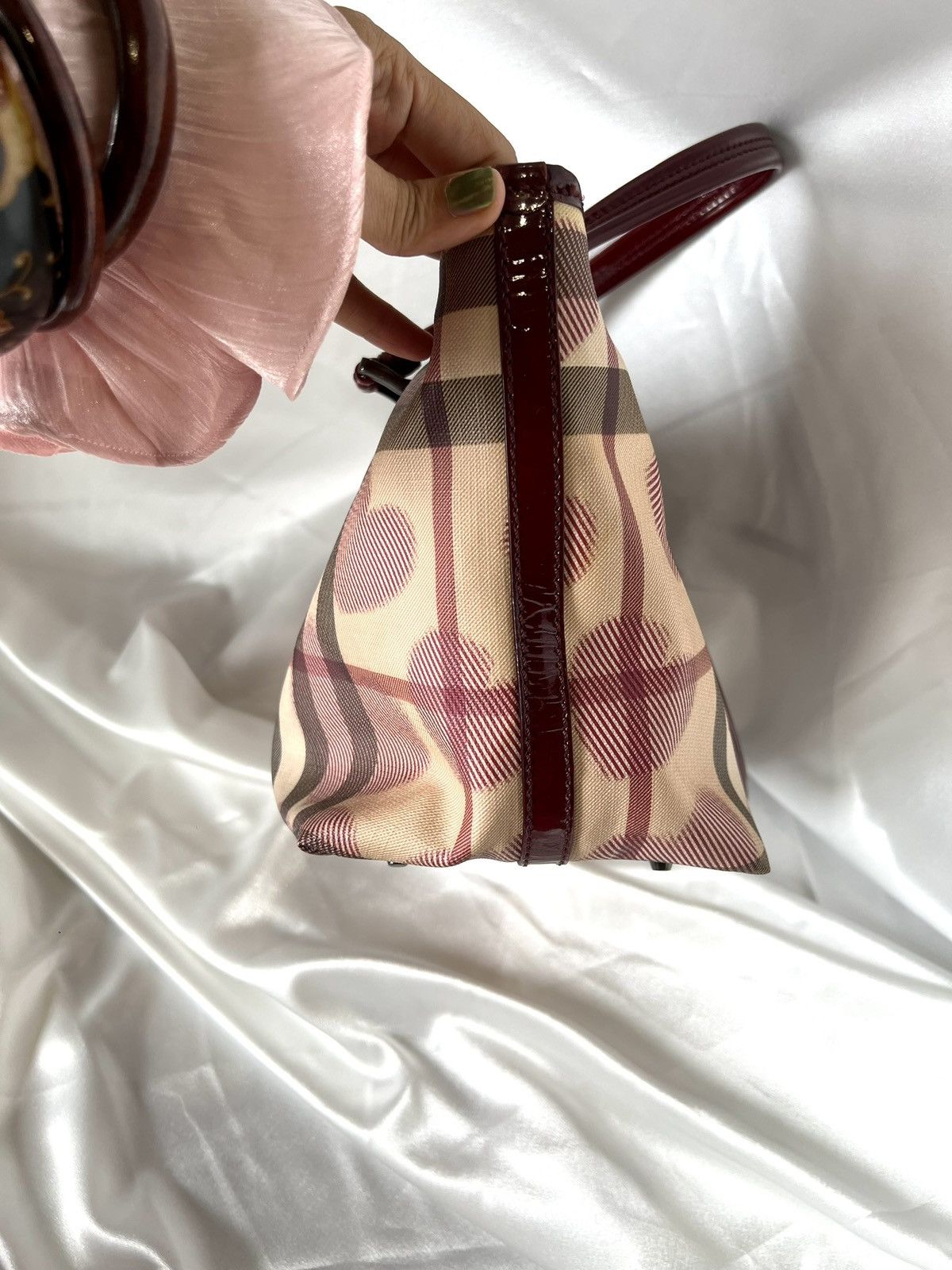 Burberry Burberry Heart Check Tote – Burgundy Red Size ONE SIZE - 4 Thumbnail