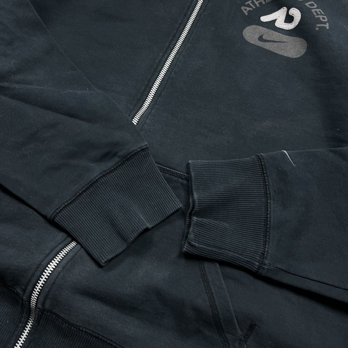 Nike 00s NIKE ATHLETIC VINTAGE Y2K OVERSIZED RETRO ZIP UP HOODIE Size US XL / EU 56 / 4 - 7 Thumbnail
