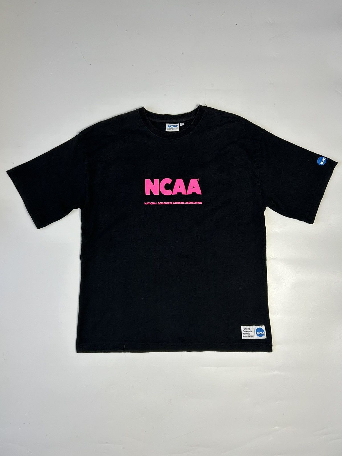 Japanese Brand × NCAA NCAA BACK FULL PRINTED SHORT SLEEVE T-SHIRT Size US S / EU 44-46 / 1 - 4 Thumbnail