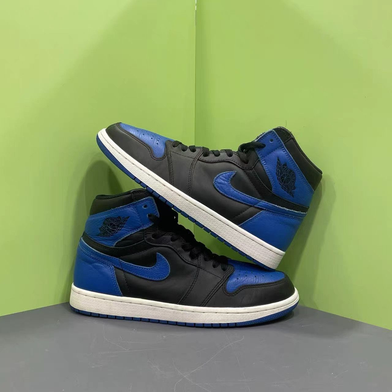 Jordan Brand Air Jordan 1 Retro High OG "Royal" K15 Size US 10 / EU 43 - 4 Thumbnail