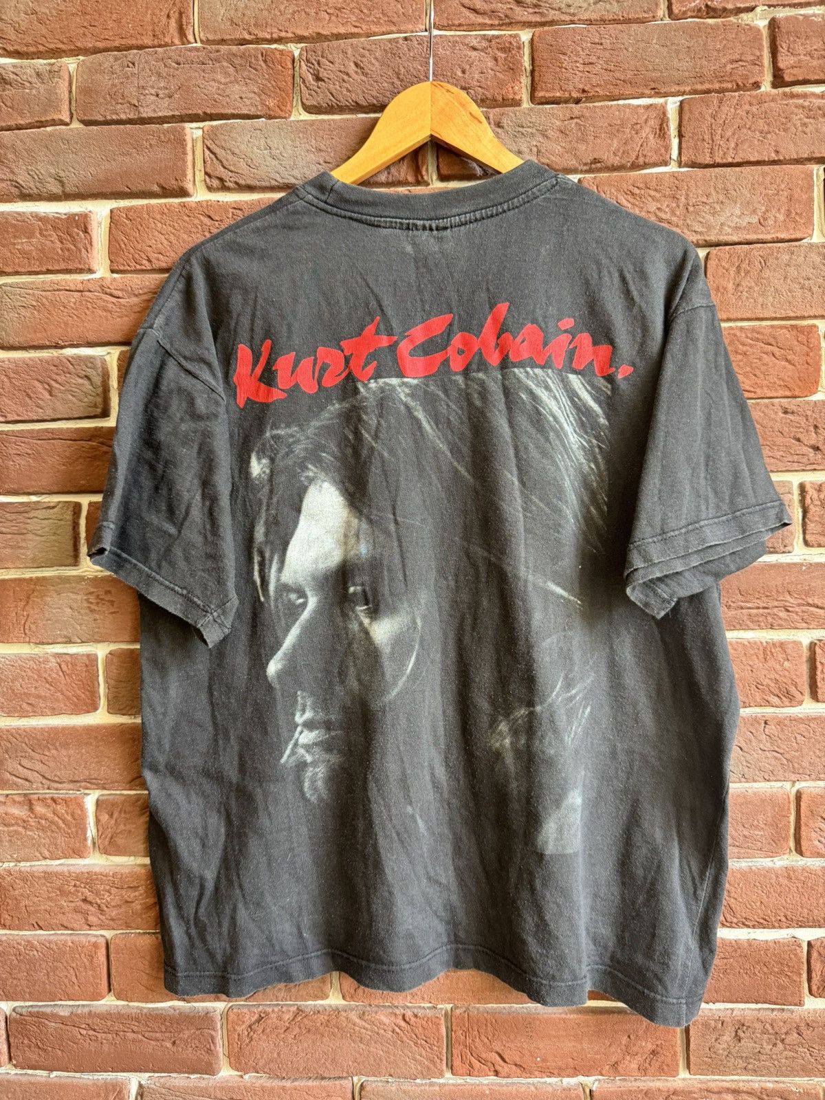 Band Tees Vintage 90s Nirvana Kurt Cobain Buddhist Grunge Band T shirt Size US L / EU 52-54 / 3 - 2 Thumbnail