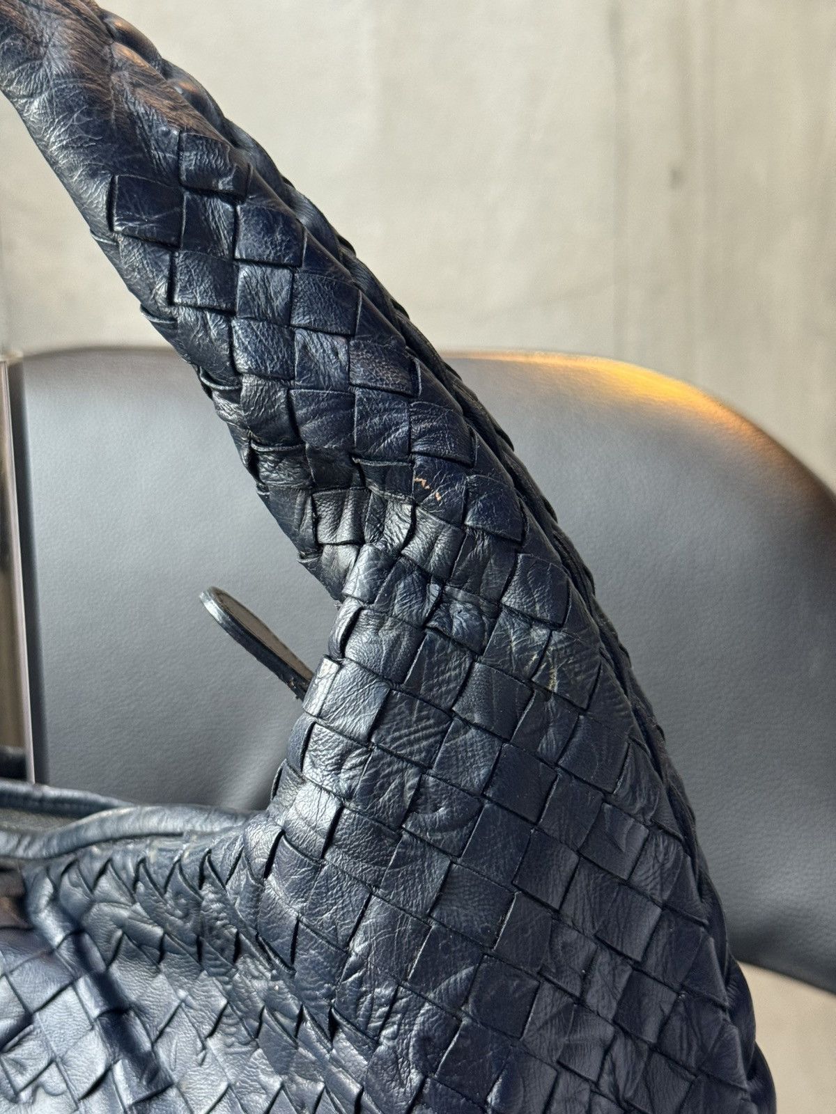 Bottega Veneta BOTTEGA VENETA Blue Intrecciato Nappa Leather Veneta HoboBag Size ONE SIZE - 7 Thumbnail