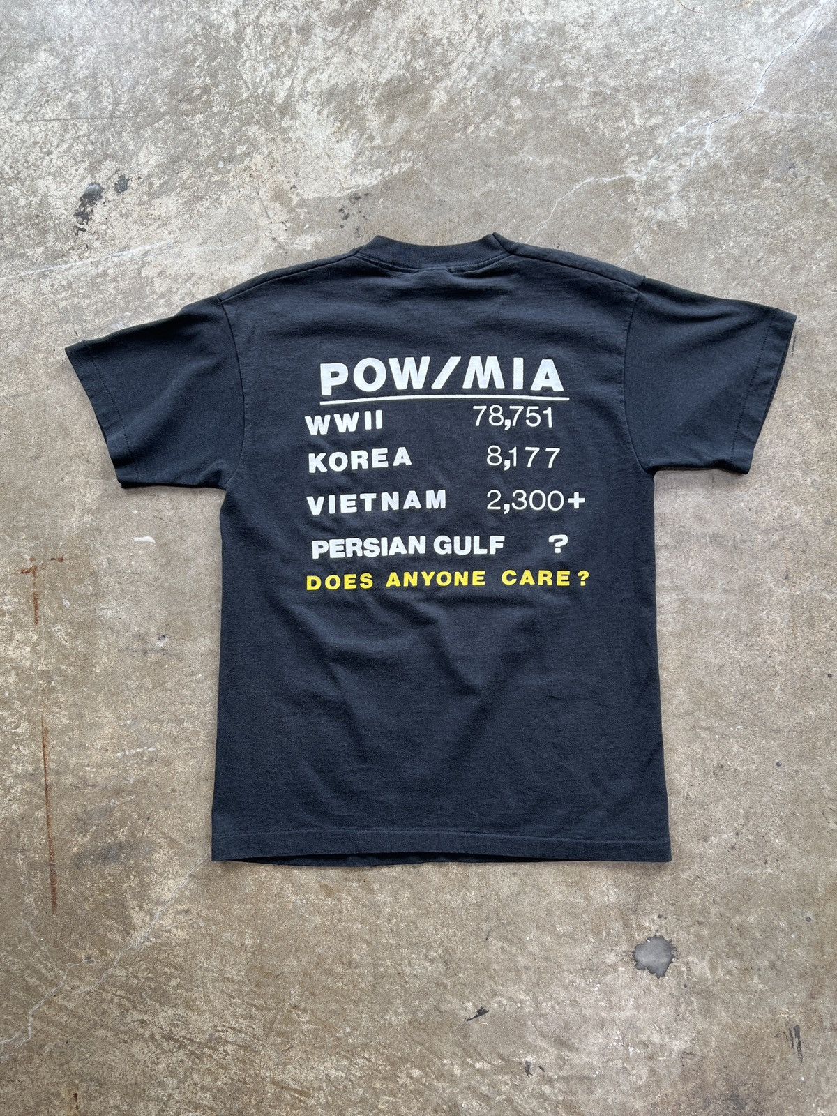 Vintage Vintage 90s Persian Gulf War Bring them Back Tee Medium Size US M / EU 48-50 / 2 - 6 Thumbnail